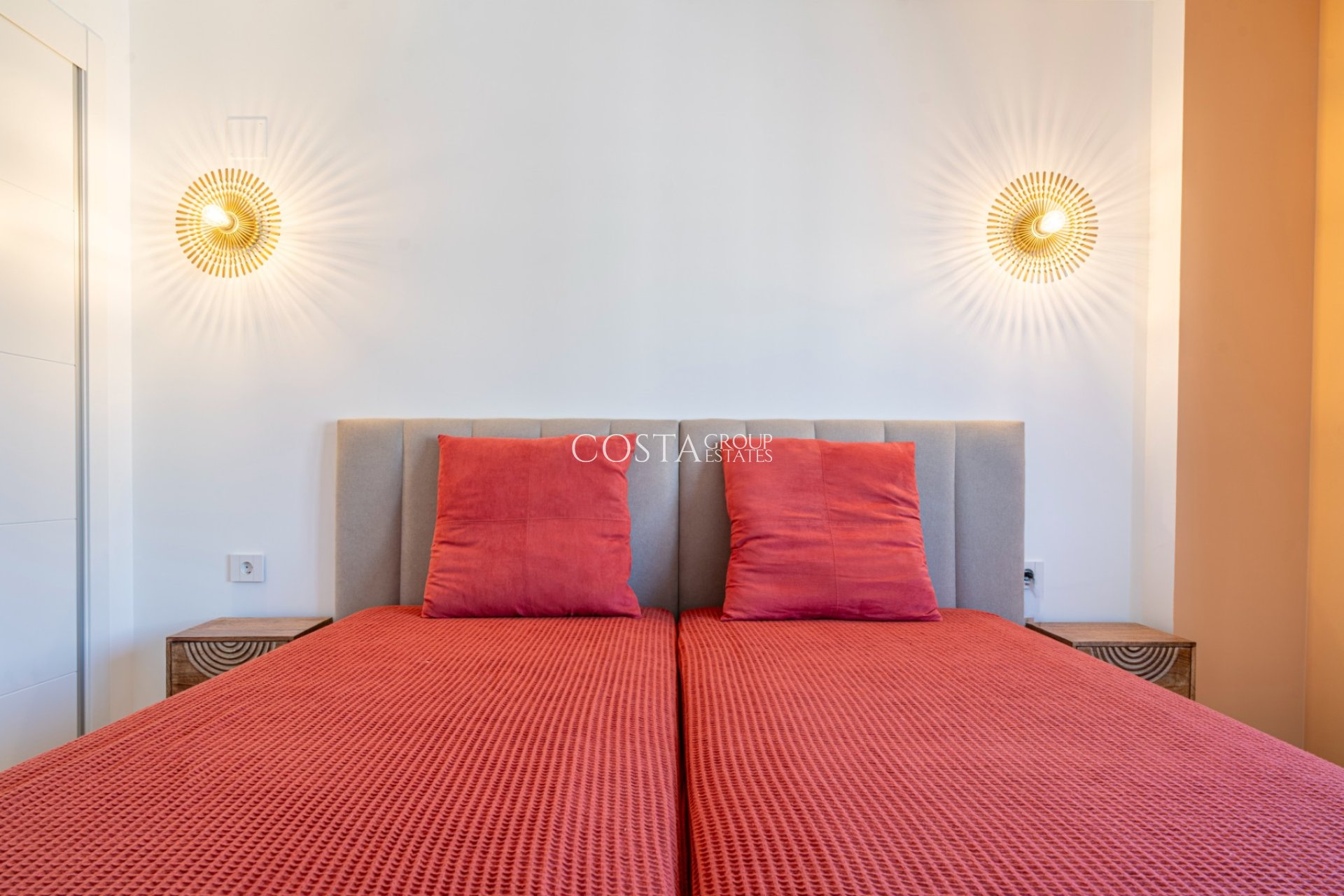 Wiederverkauf - Apartments -
Torrevieja - Punta Prima