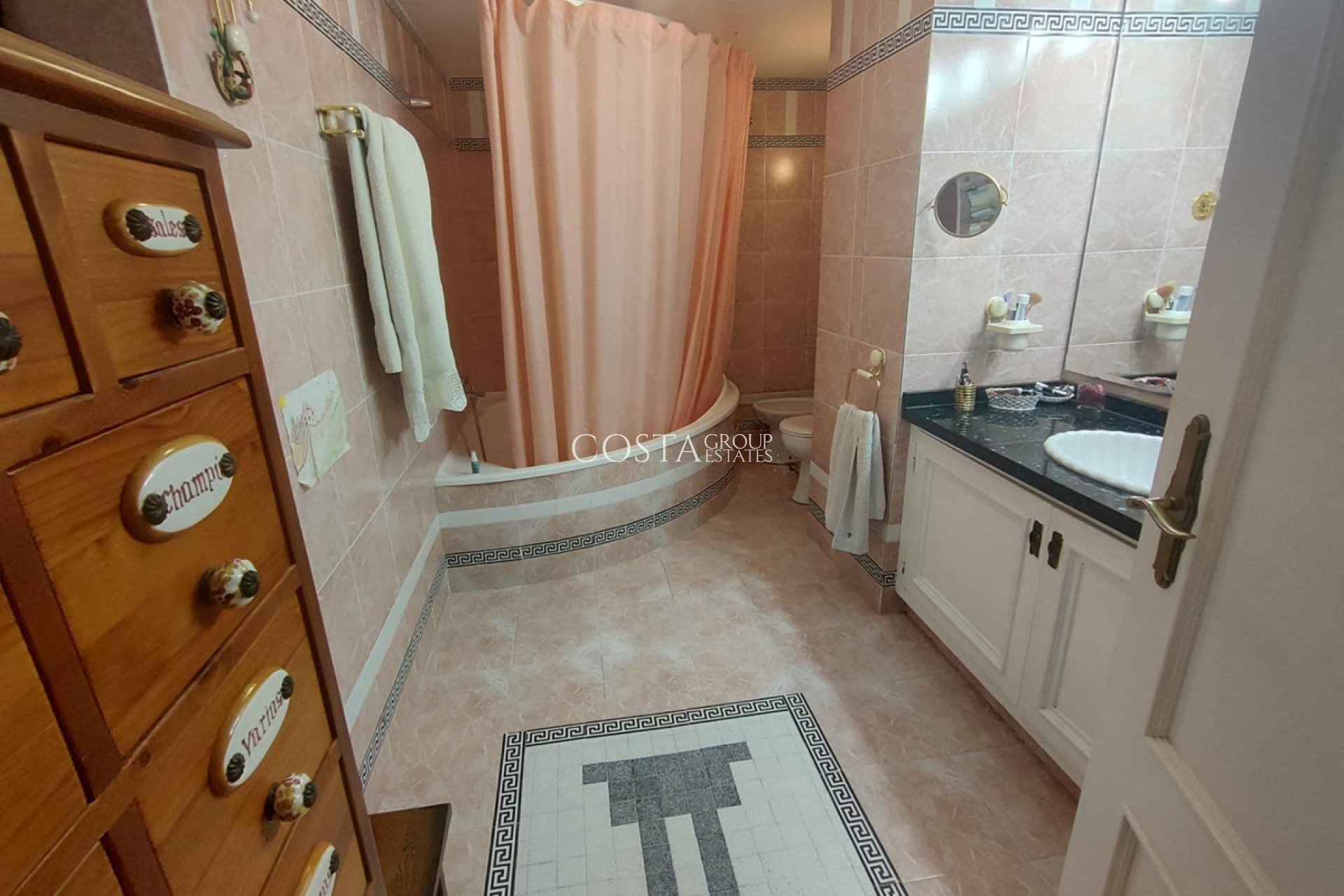 Wiederverkauf - Apartments -
Torrevieja - Torrevieja Centro