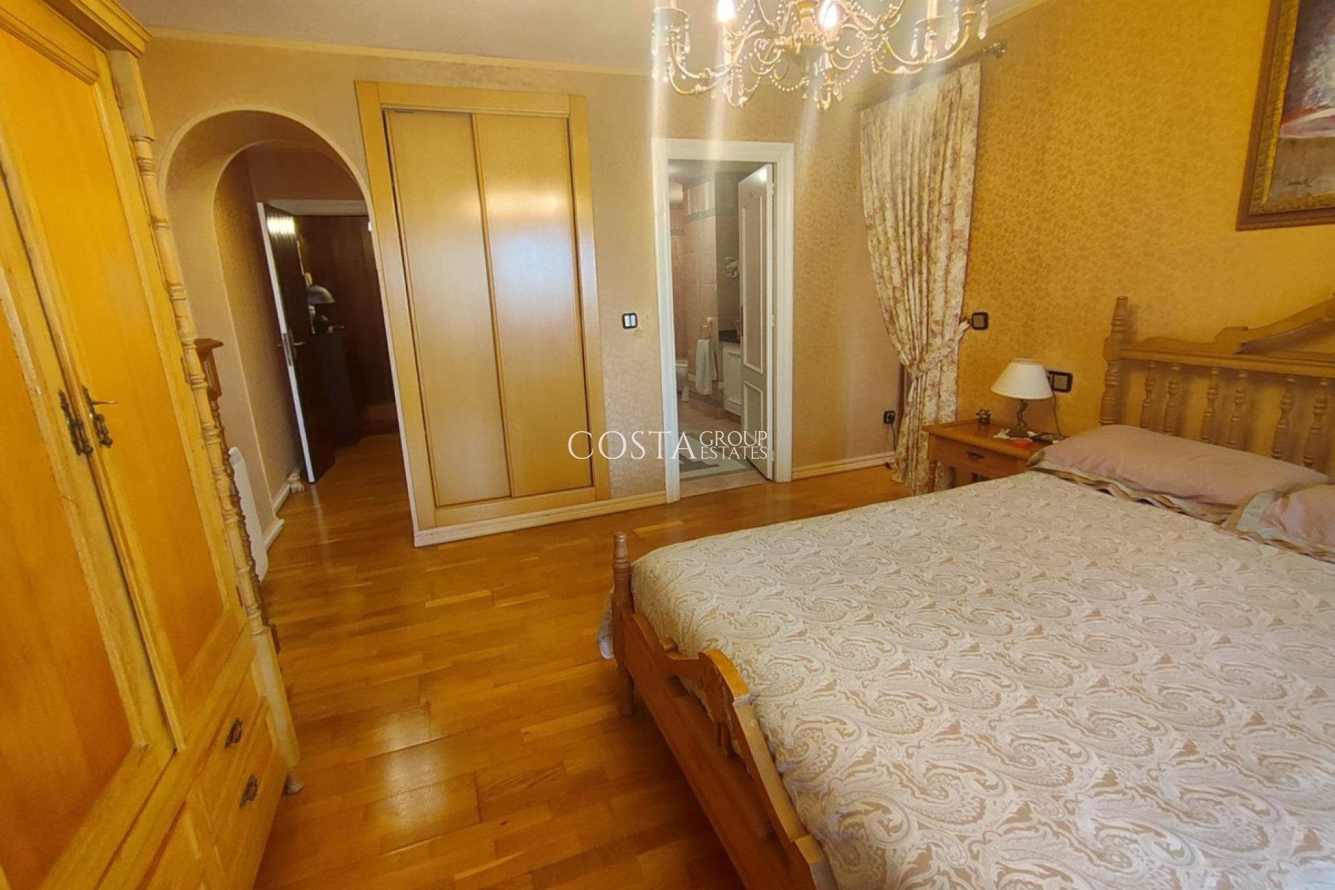 Wiederverkauf - Apartments -
Torrevieja - Torrevieja Centro