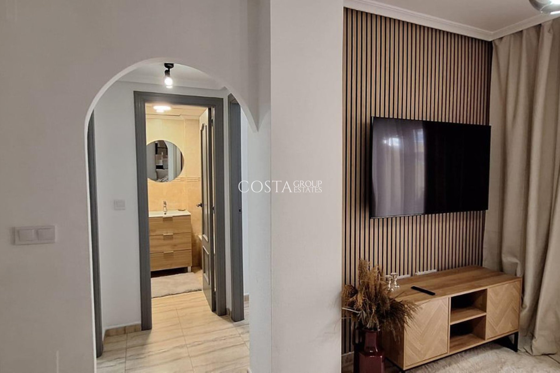 Wiederverkauf - Apartments -
Torrevieja - Torrevieja Centro