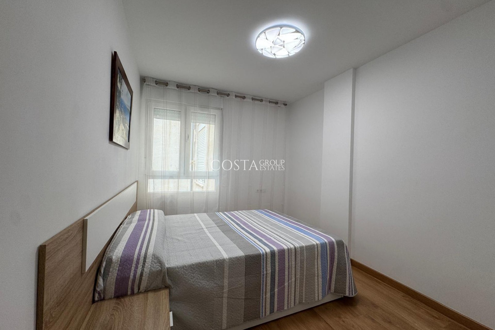 Wiederverkauf - Apartments -
Torrevieja - Torrevieja Centro