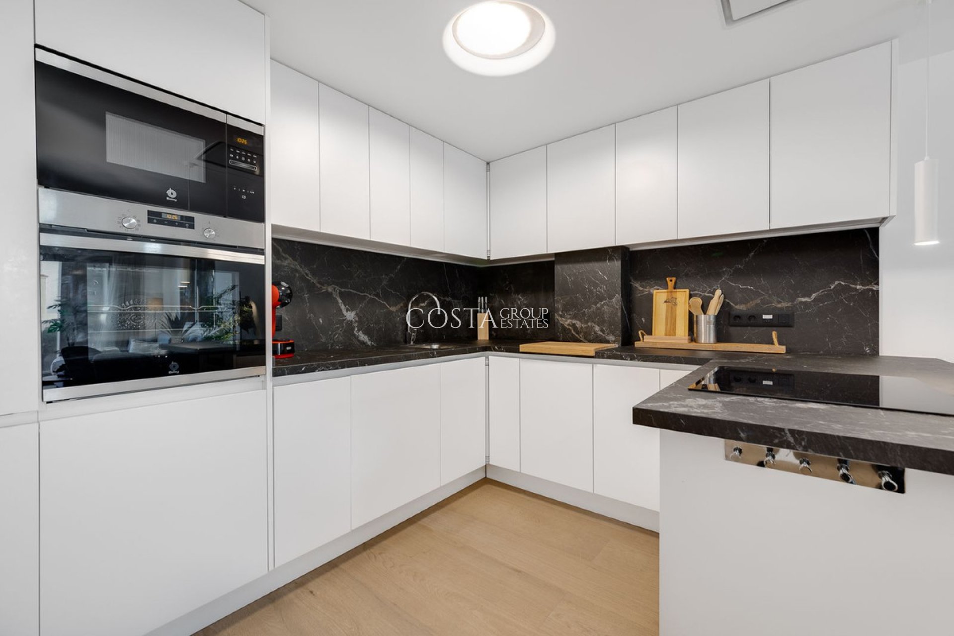 Wiederverkauf - Apartments -
Torrevieja - Torrevieja Centro