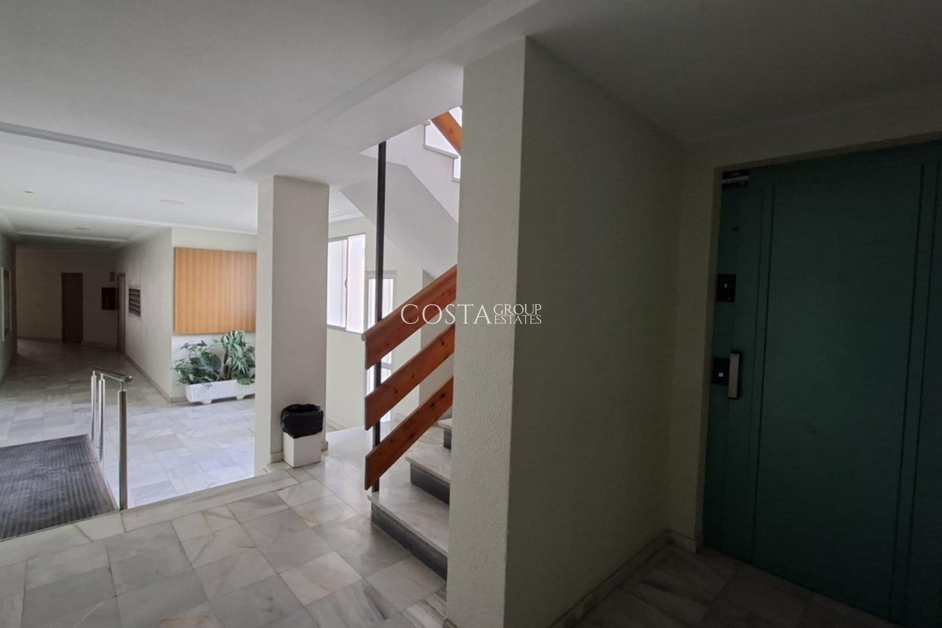 Wiederverkauf - Apartments -
Torrevieja - Torrevieja Centro