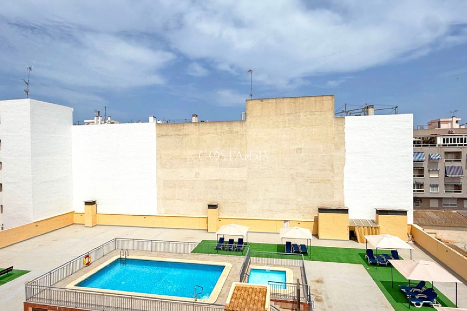 Wiederverkauf - Apartments -
Torrevieja - Torrevieja Centro