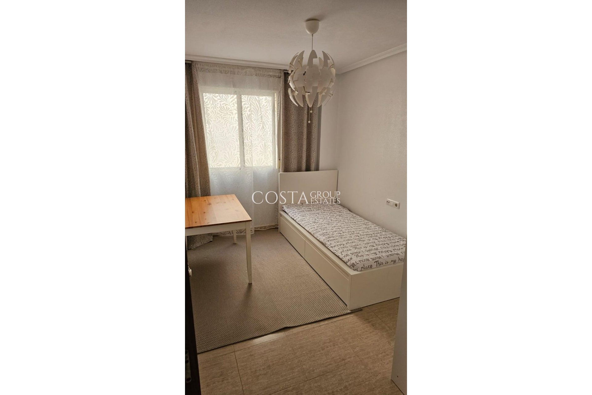 Wiederverkauf - Apartments -
Torrevieja - Torrevieja Centro