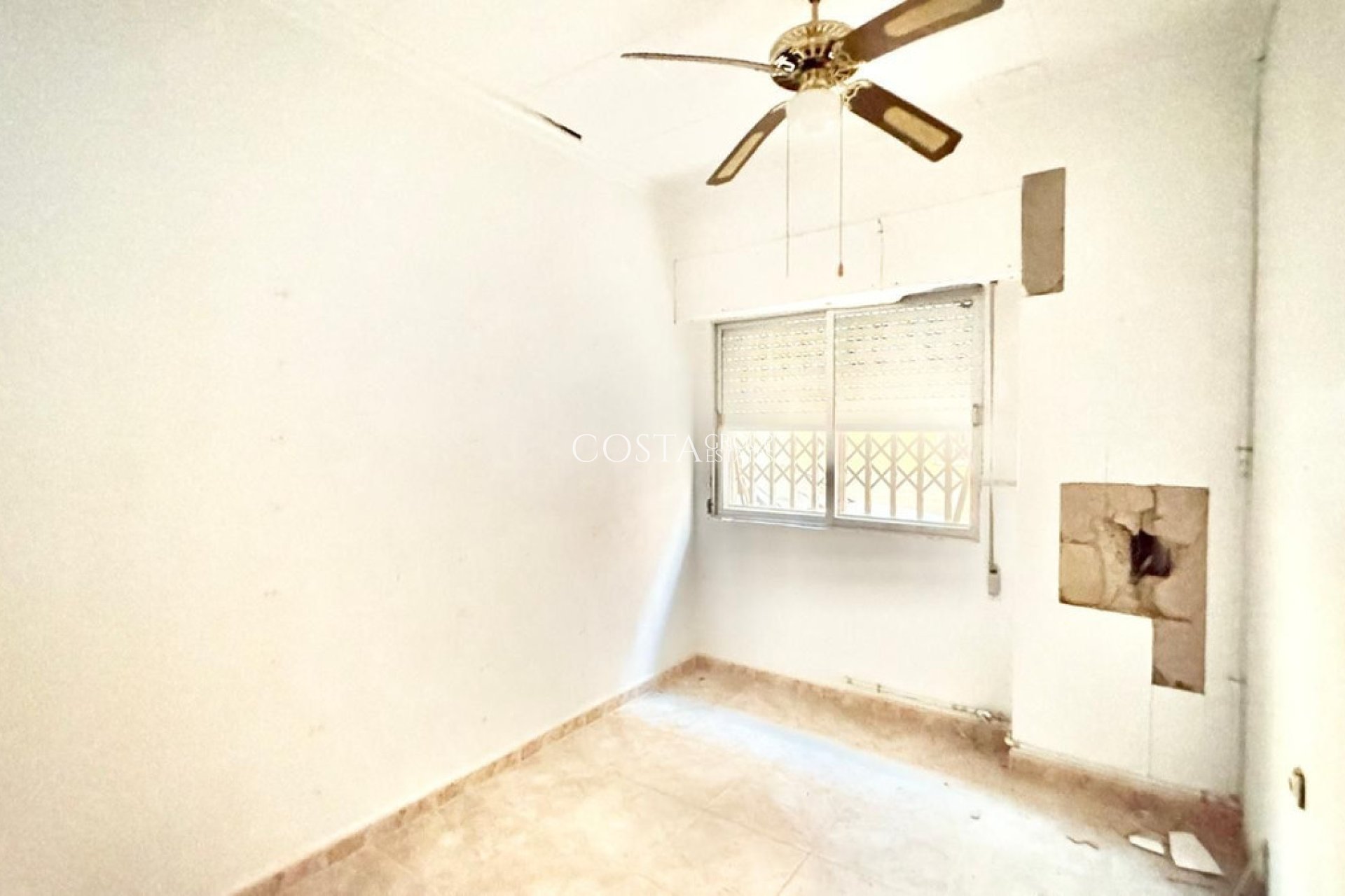 Wiederverkauf - Apartments -
Torrevieja - Torrevieja Centro