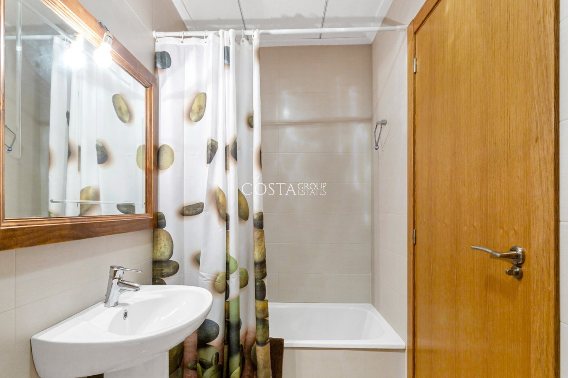 Wiederverkauf - Apartments -
Torrevieja - Torrevieja Centro