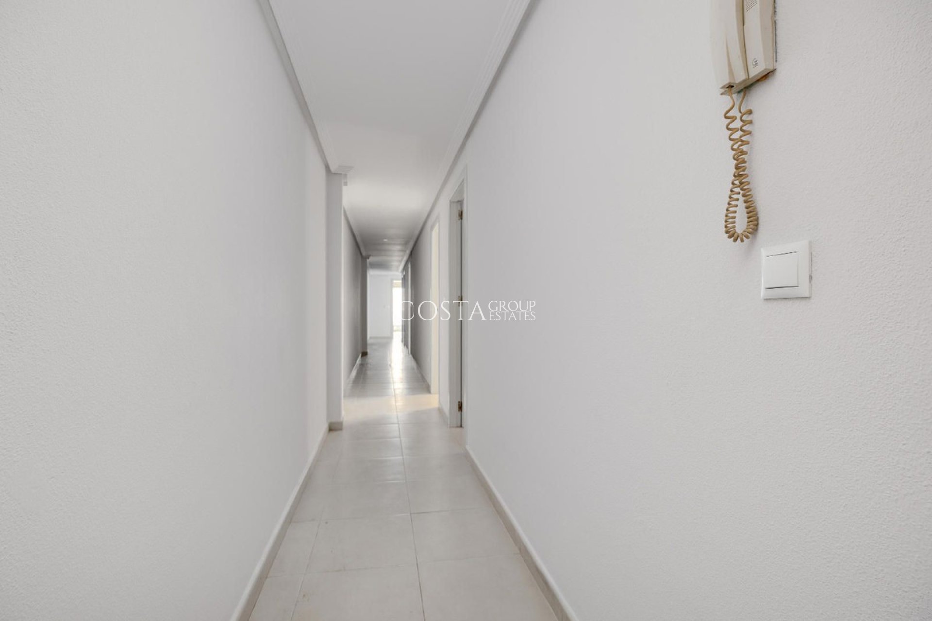 Wiederverkauf - Apartments -
Torrevieja - Torrevieja Centro