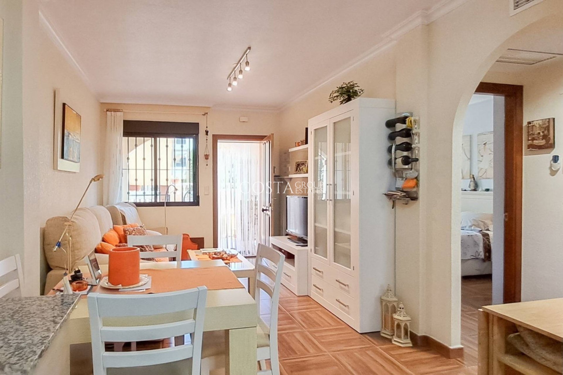 Wiederverkauf - Apartments -
Torrevieja - Torrevieja Centro