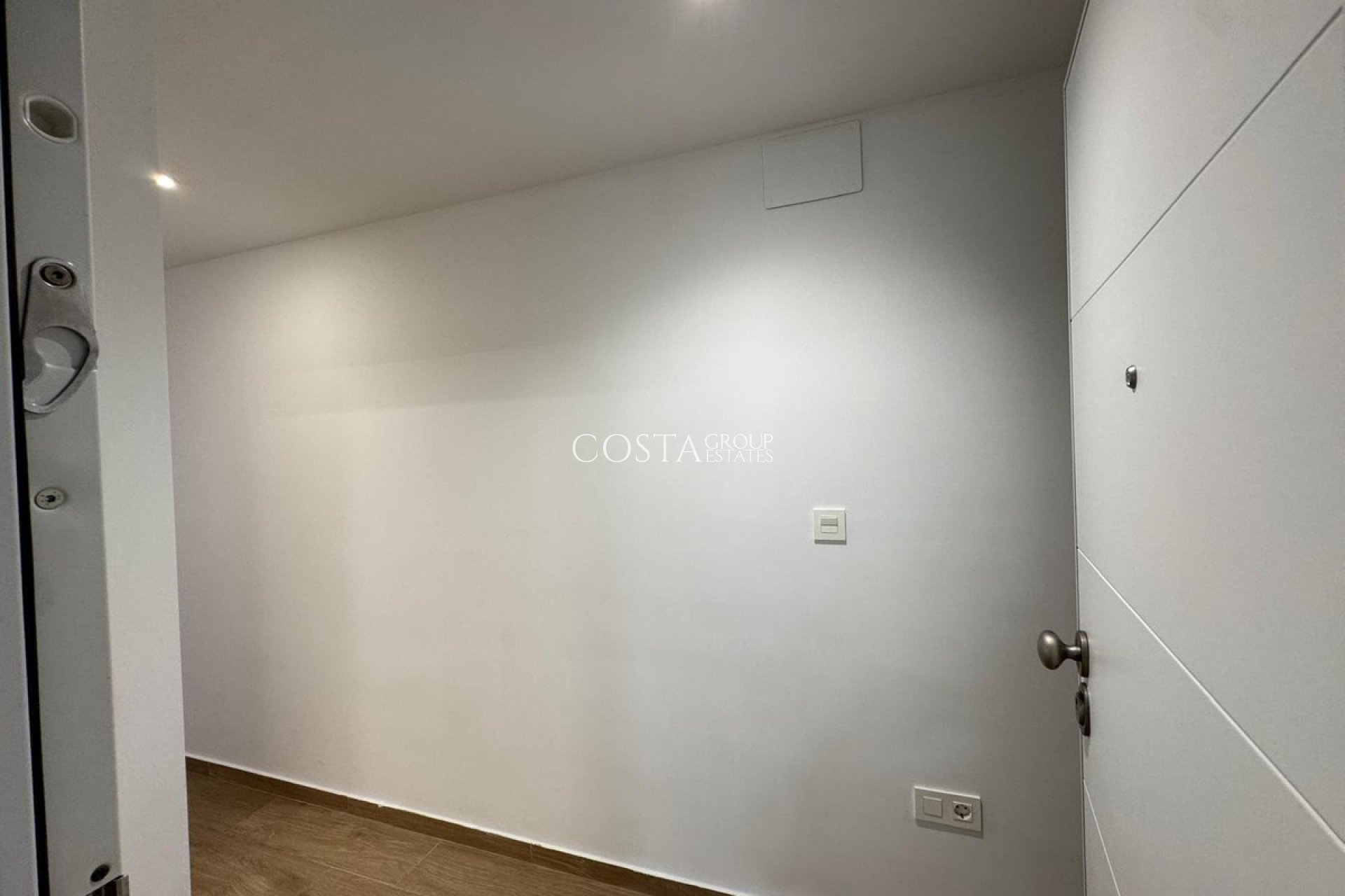 Wiederverkauf - Apartments -
Torrevieja - Torrevieja Centro