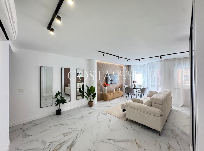 Wiederverkauf - Apartments -
Torrevieja - Torrevieja Centro