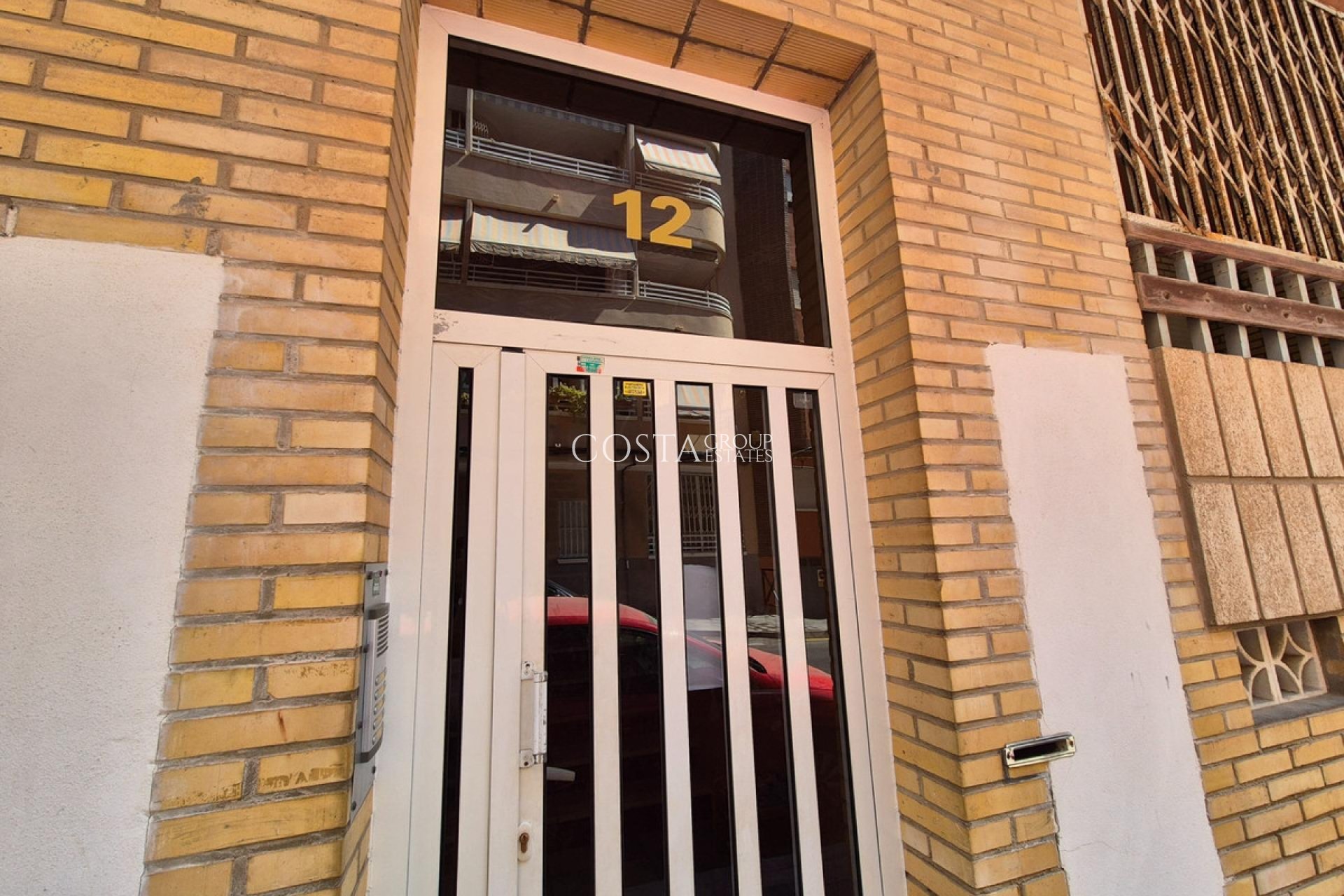 Wiederverkauf - Apartments -
Torrevieja - Torrevieja Centro