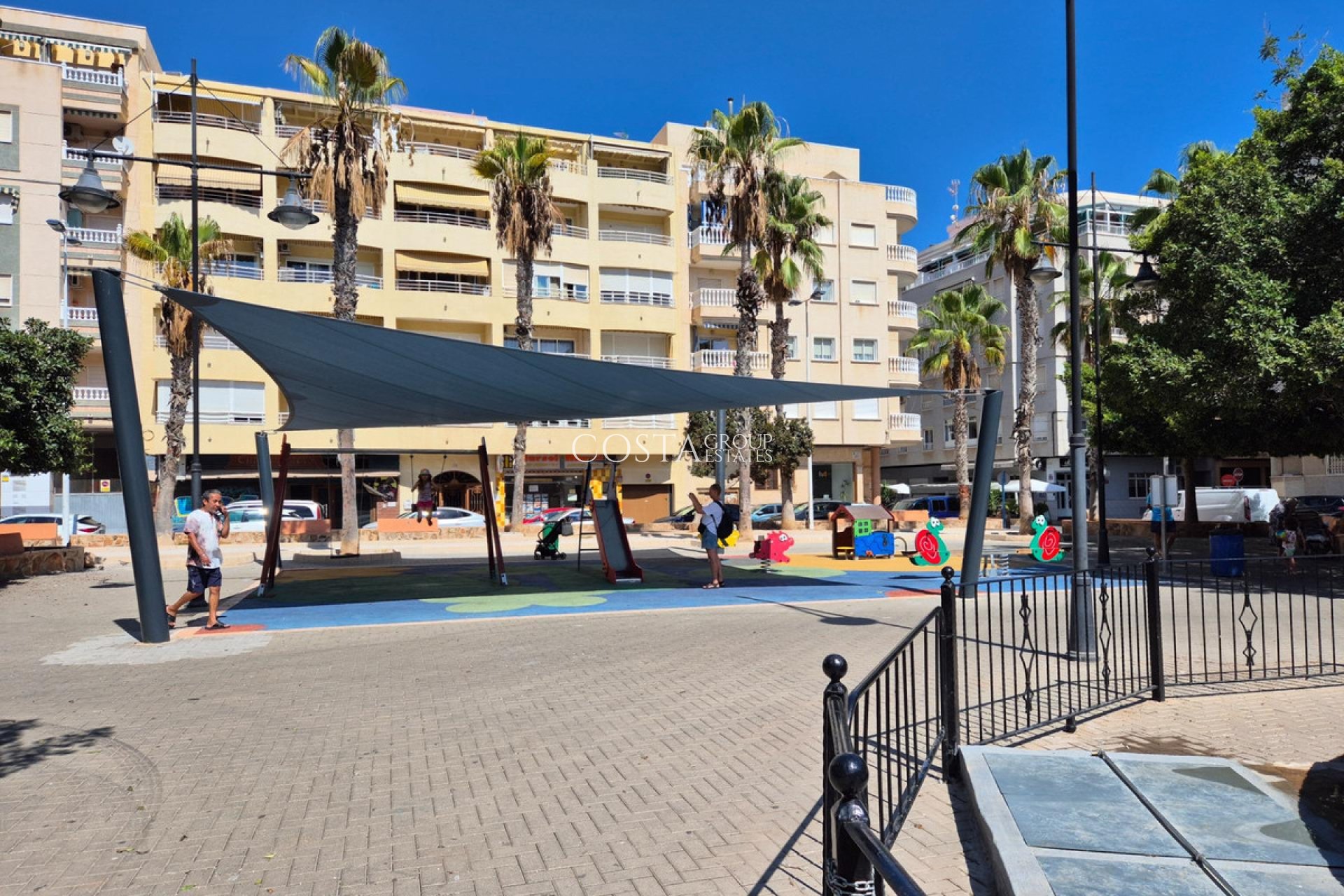 Wiederverkauf - Apartments -
Torrevieja - Torrevieja Centro