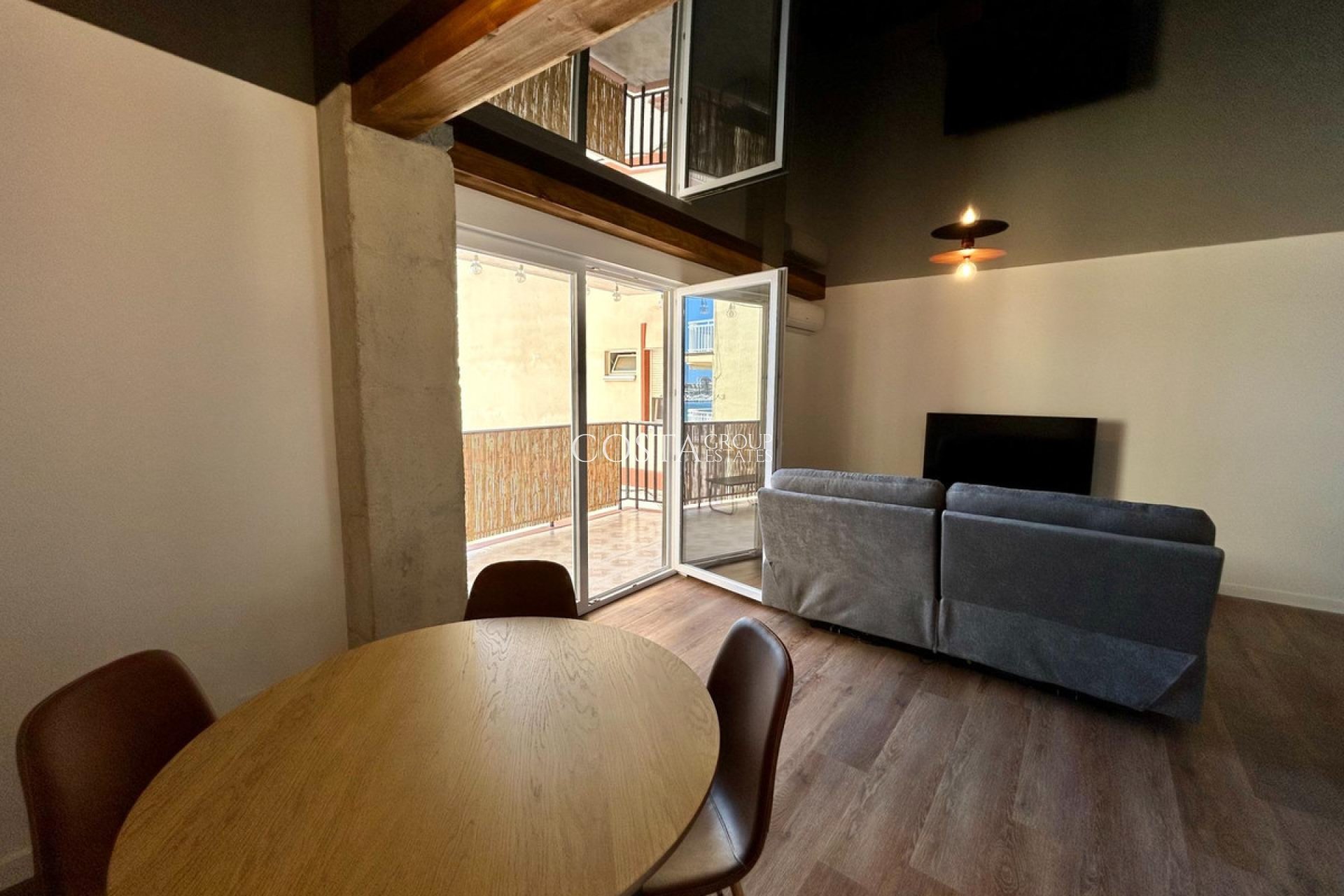 Wiederverkauf - Apartments -
Torrevieja - Torrevieja Centro