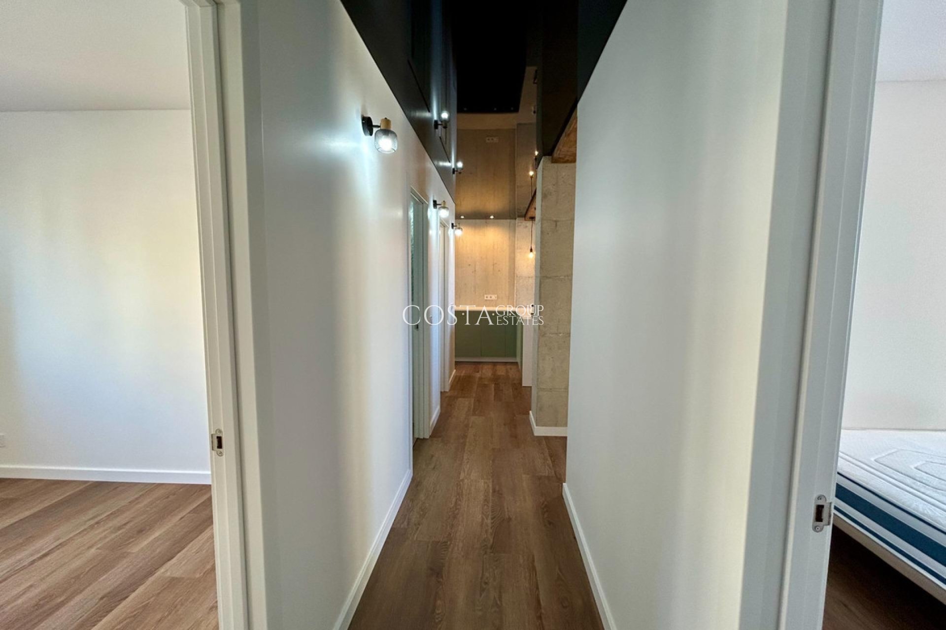 Wiederverkauf - Apartments -
Torrevieja - Torrevieja Centro