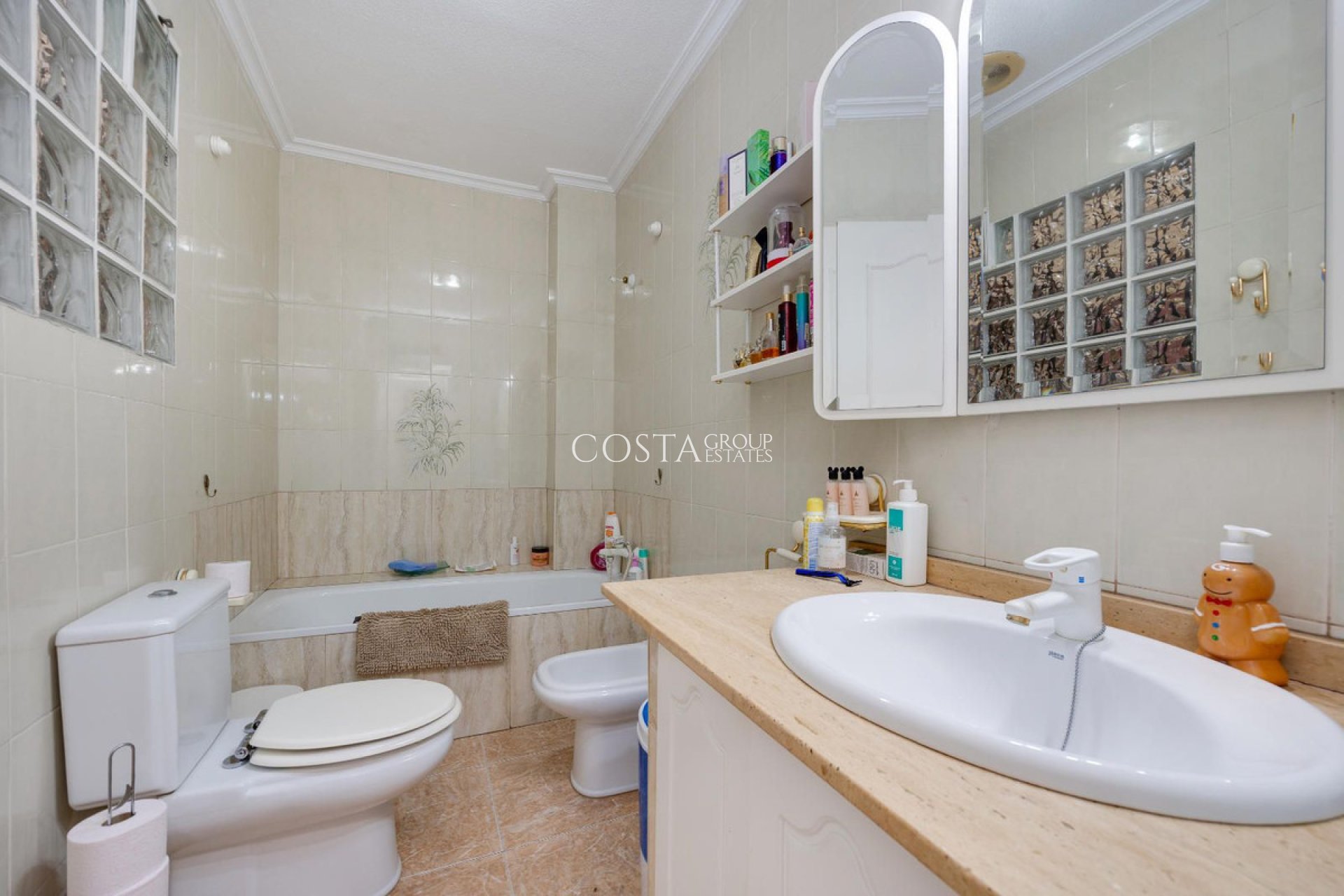 Wiederverkauf - Apartments -
Torrevieja - Torrevieja Centro