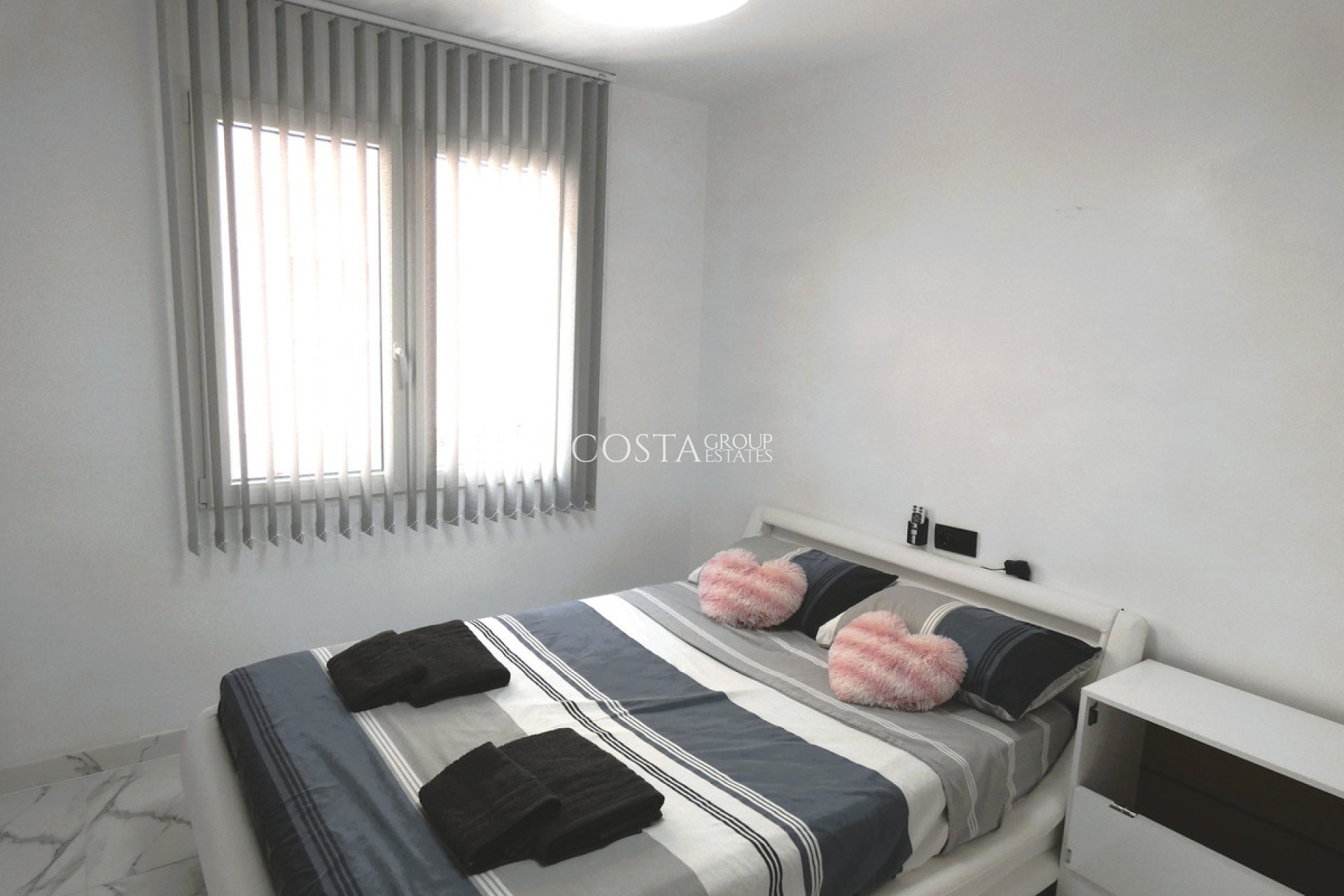 Wiederverkauf - Apartments -
Torrevieja - Torrevieja Centro