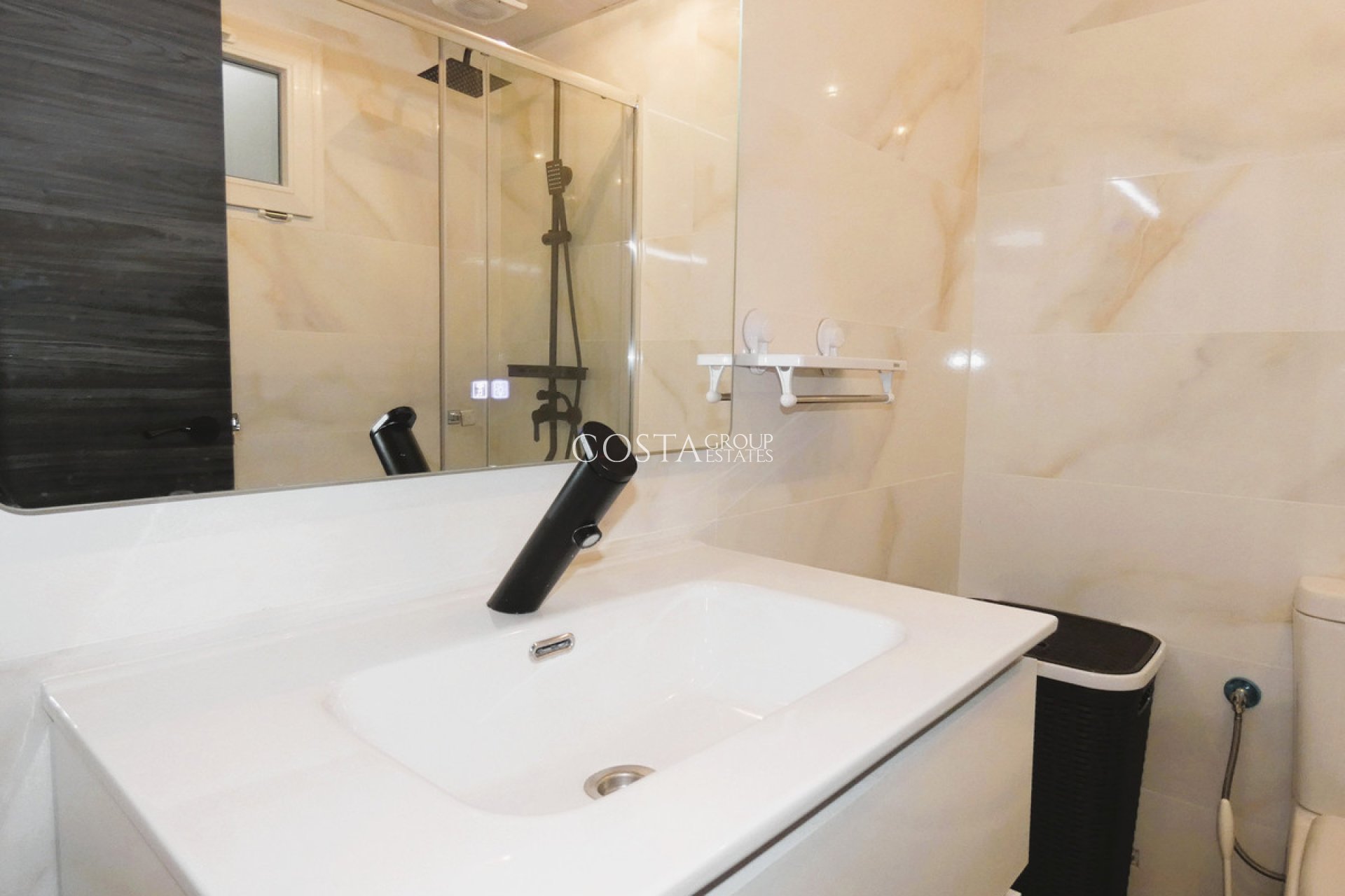 Wiederverkauf - Apartments -
Torrevieja - Torrevieja Centro