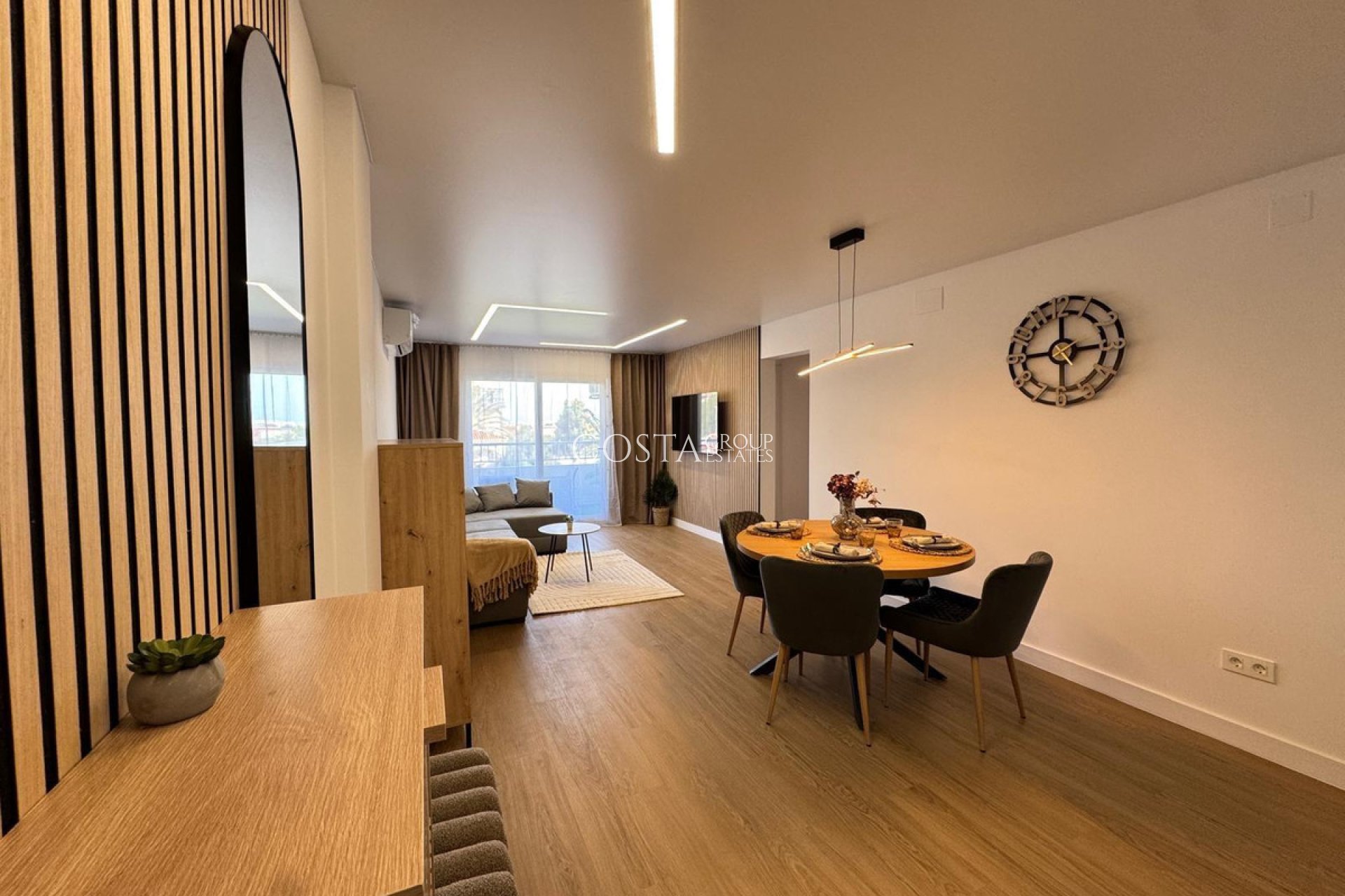 Wiederverkauf - Apartments -
Torrevieja - Torrevieja Centro