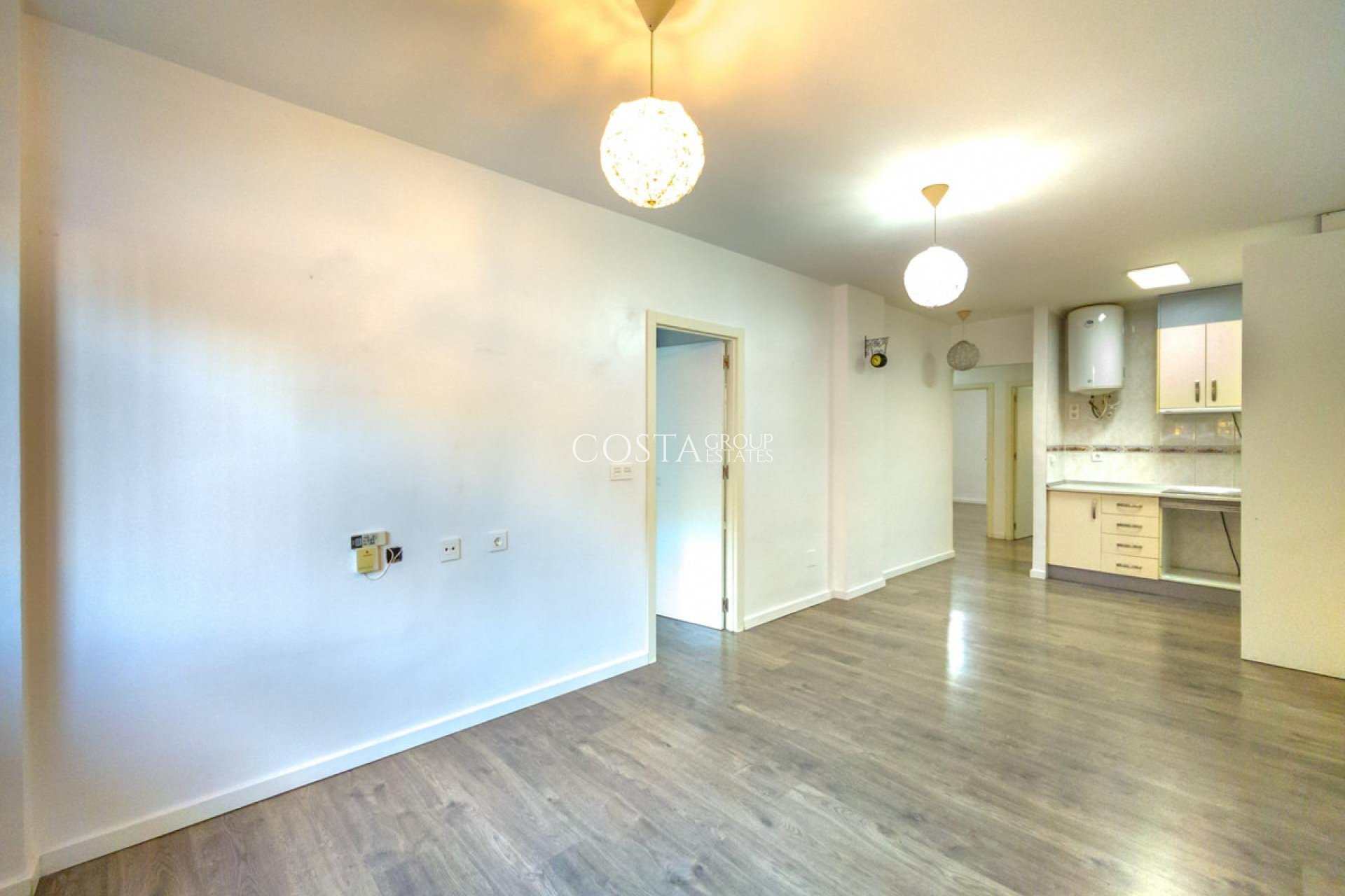 Wiederverkauf - Apartments -
Torrevieja - Torrevieja Centro