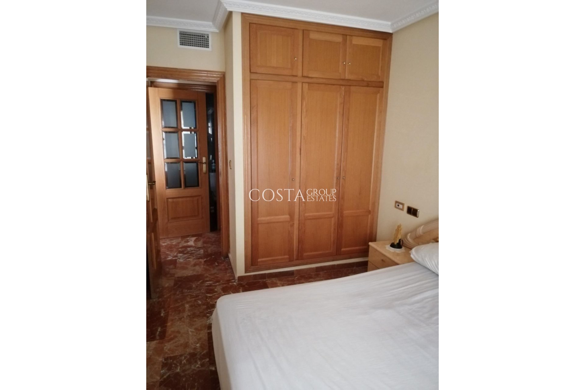 Wiederverkauf - Apartments -
Torrevieja - Torrevieja Centro