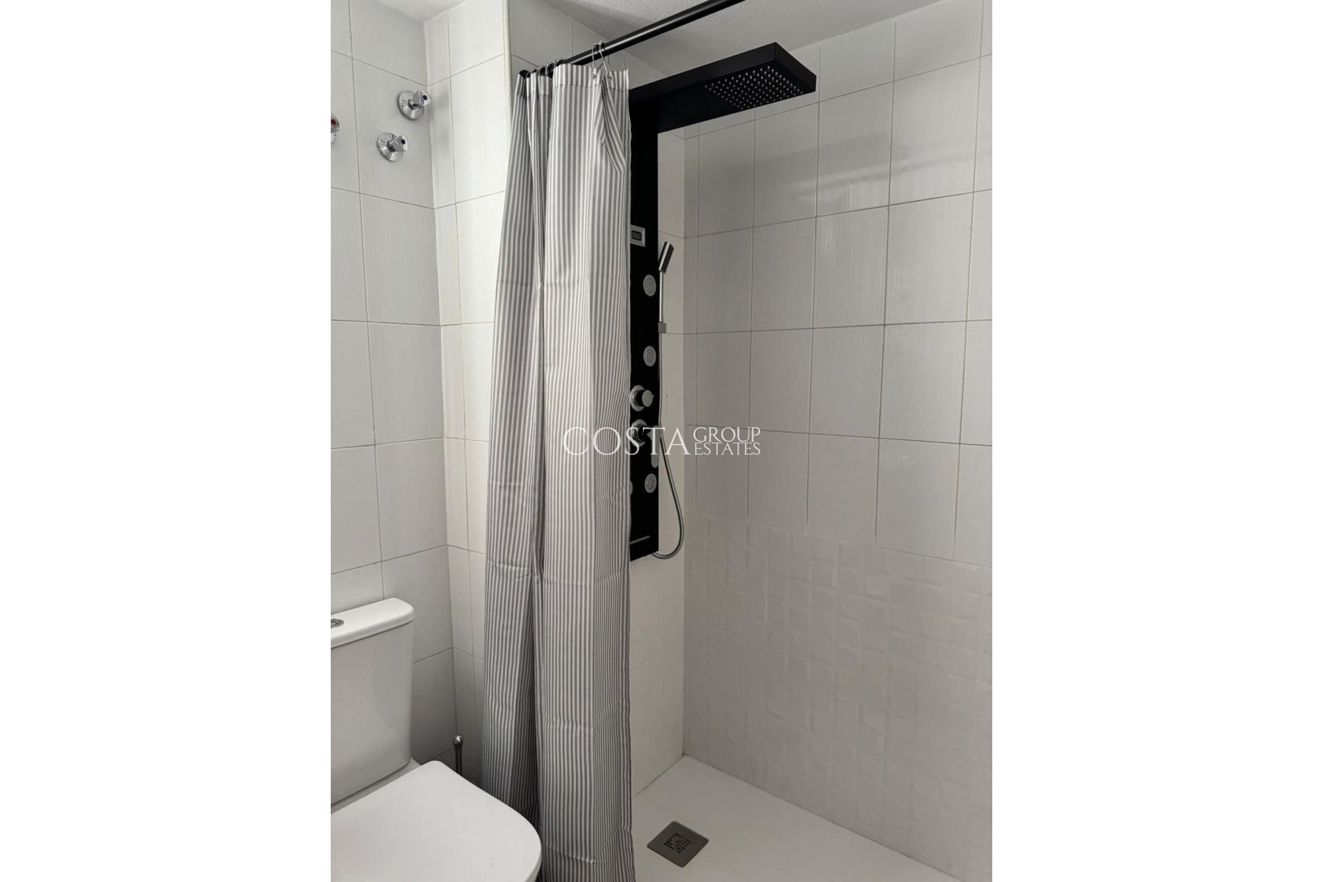 Wiederverkauf - Apartments -
Torrevieja - Torrevieja Centro