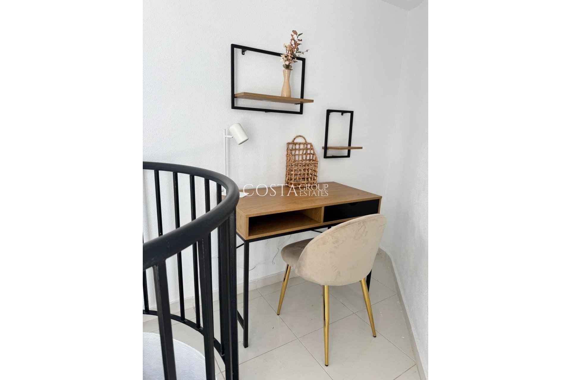 Wiederverkauf - Apartments -
Torrevieja - Torrevieja Centro