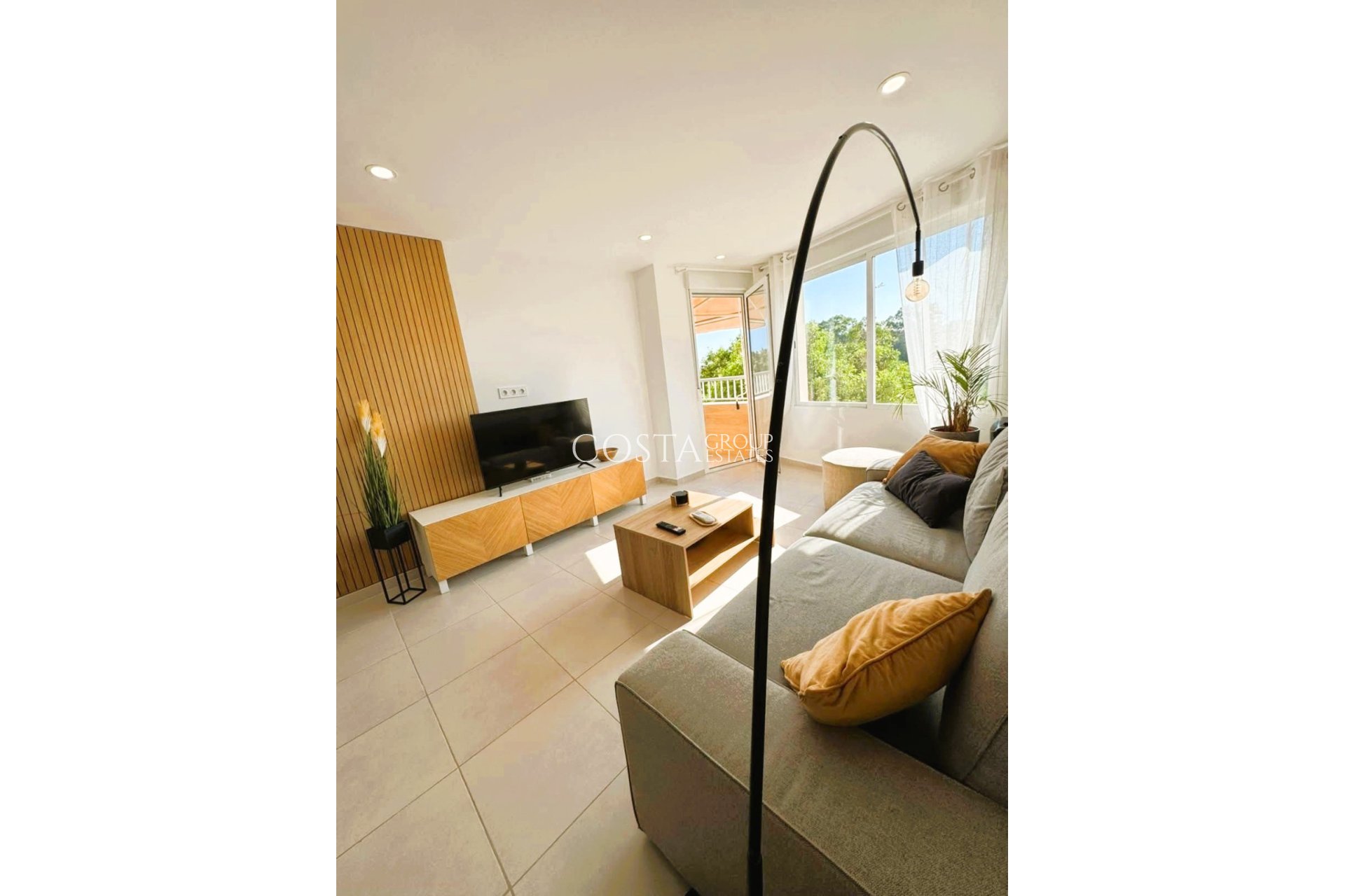 Wiederverkauf - Apartments -
Torrevieja - Torrevieja Centro