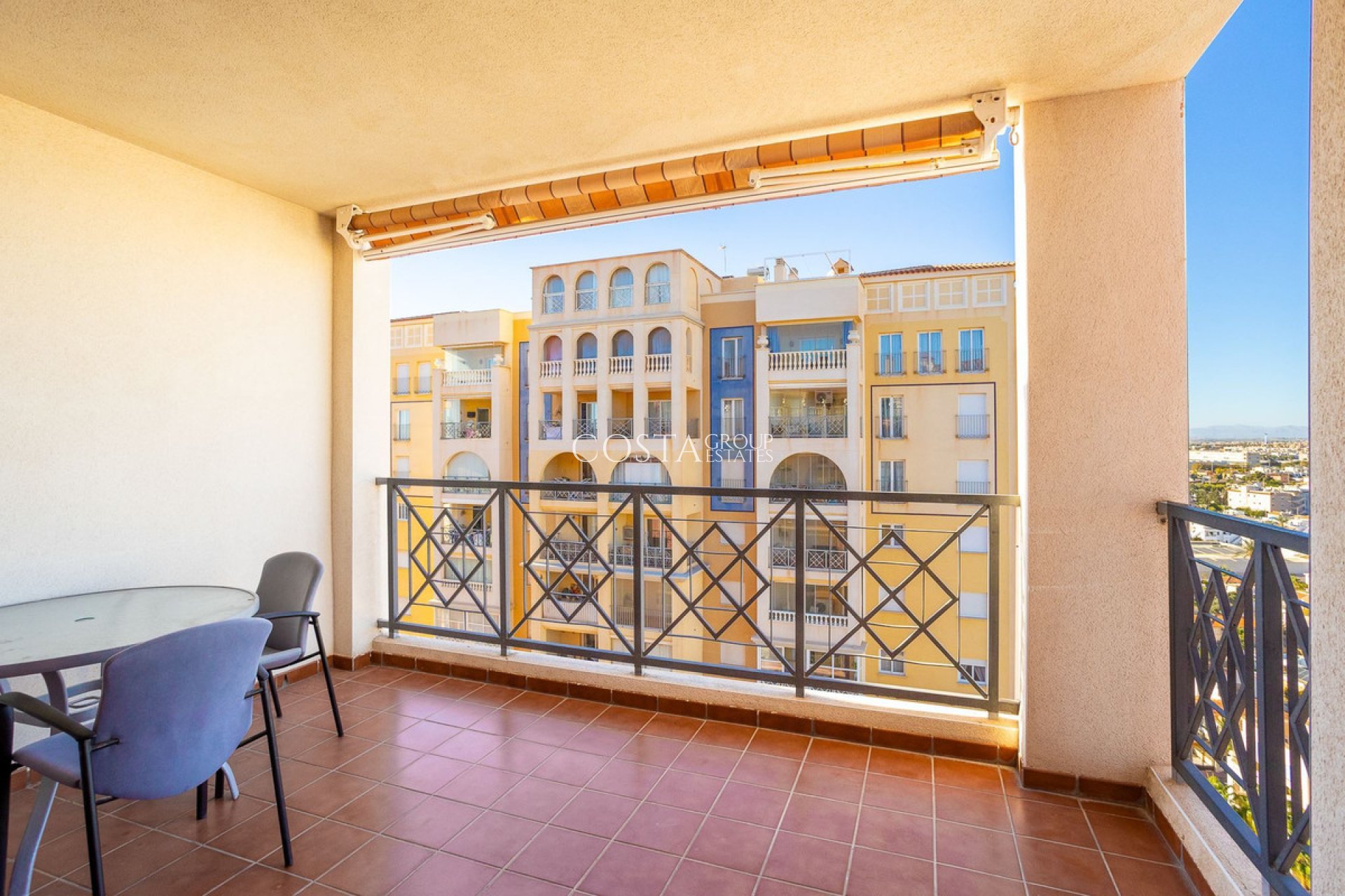 Wiederverkauf - Apartments -
Torrevieja - Torrevieja Centro