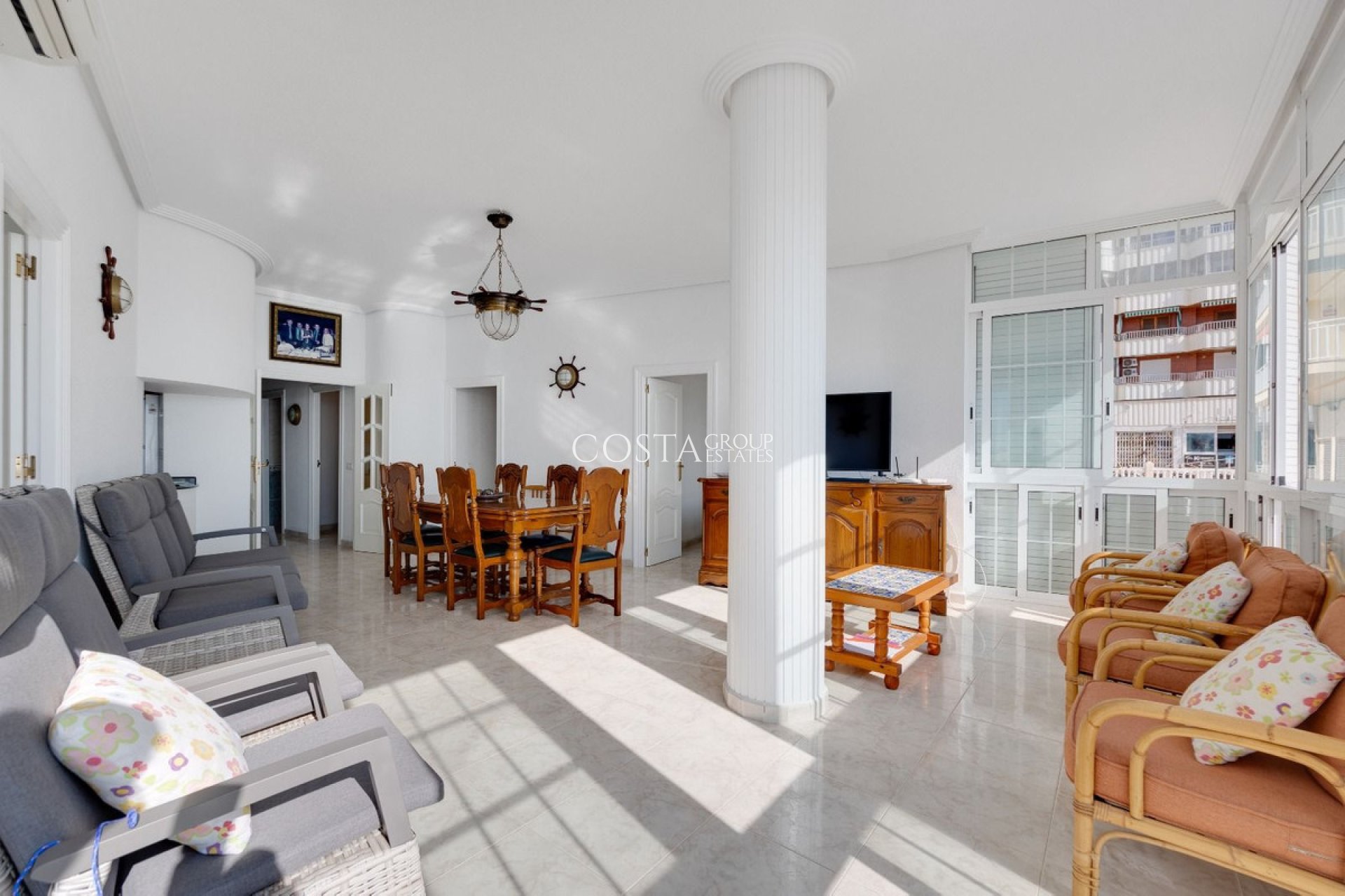 Wiederverkauf - Apartments -
Torrevieja - Torrevieja Centro