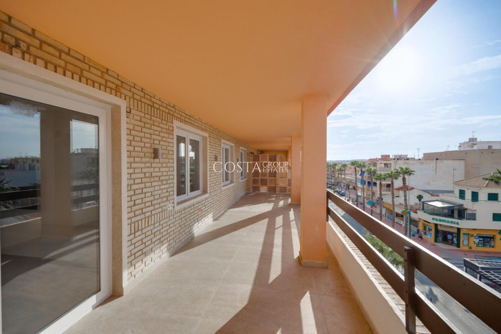 Wiederverkauf - Apartments -
Torrevieja - Torrevieja Centro