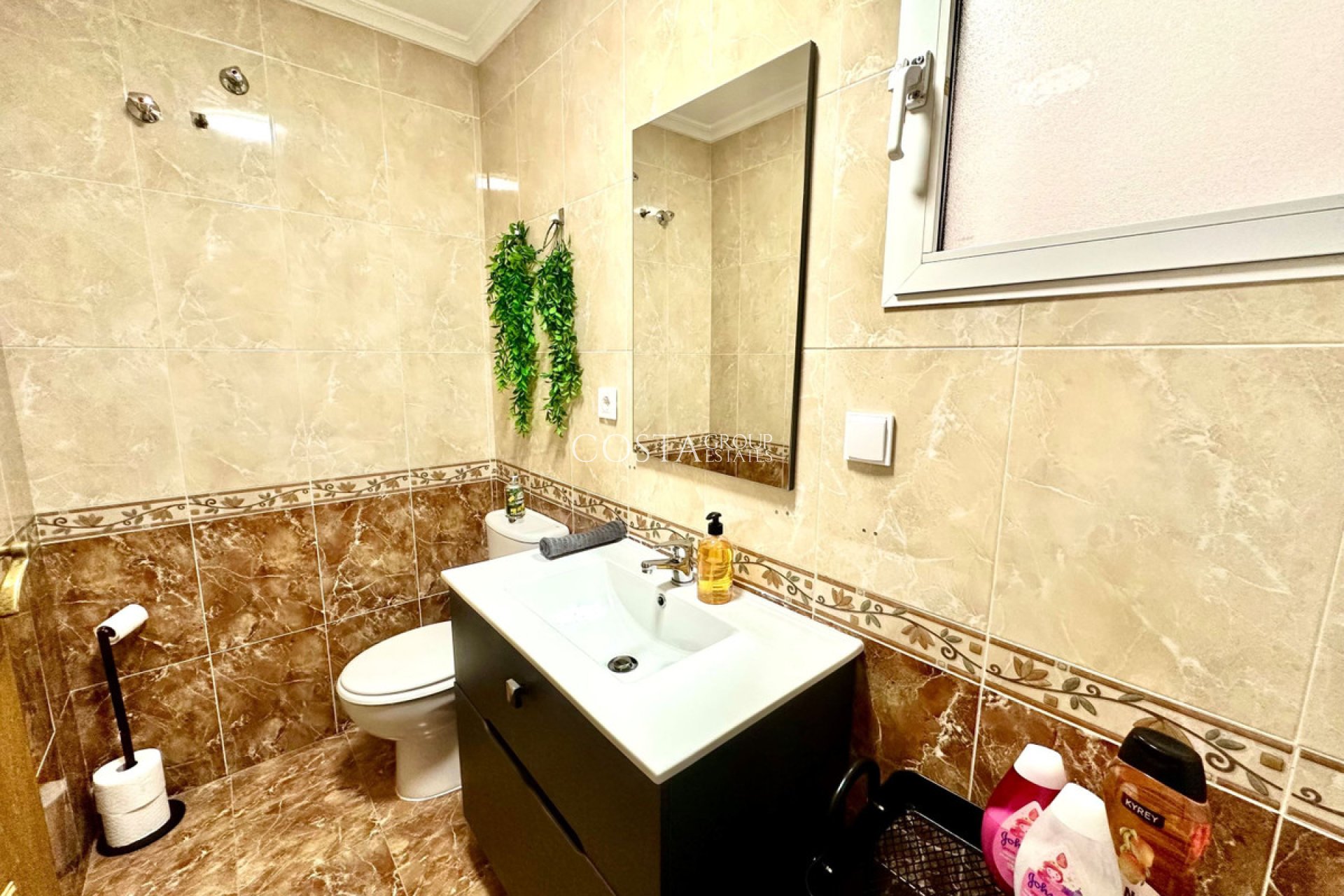 Wiederverkauf - Apartments -
Torrevieja - Torrevieja Centro