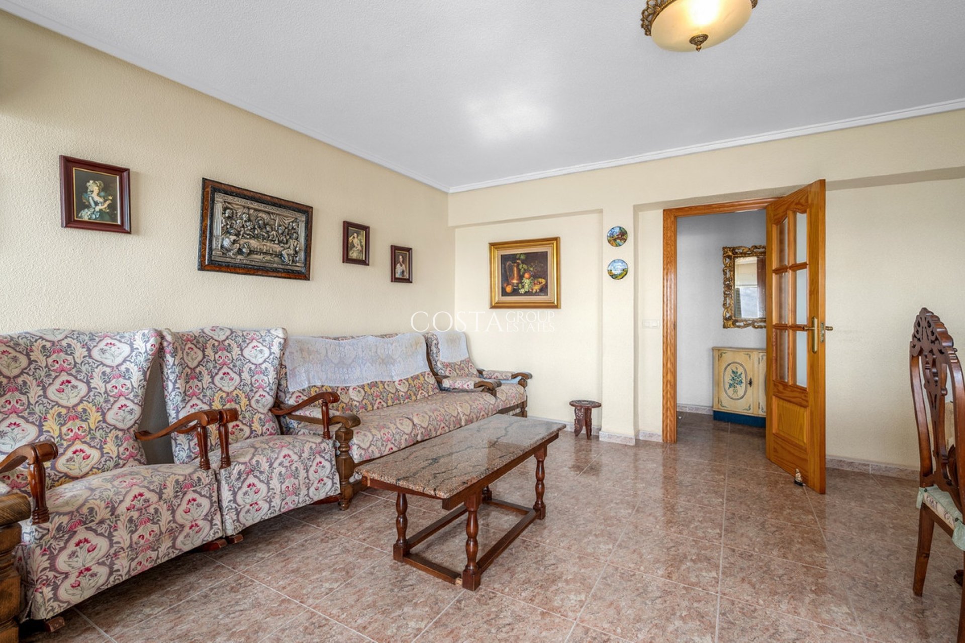 Wiederverkauf - Apartments -
Torrevieja - Torrevieja Centro
