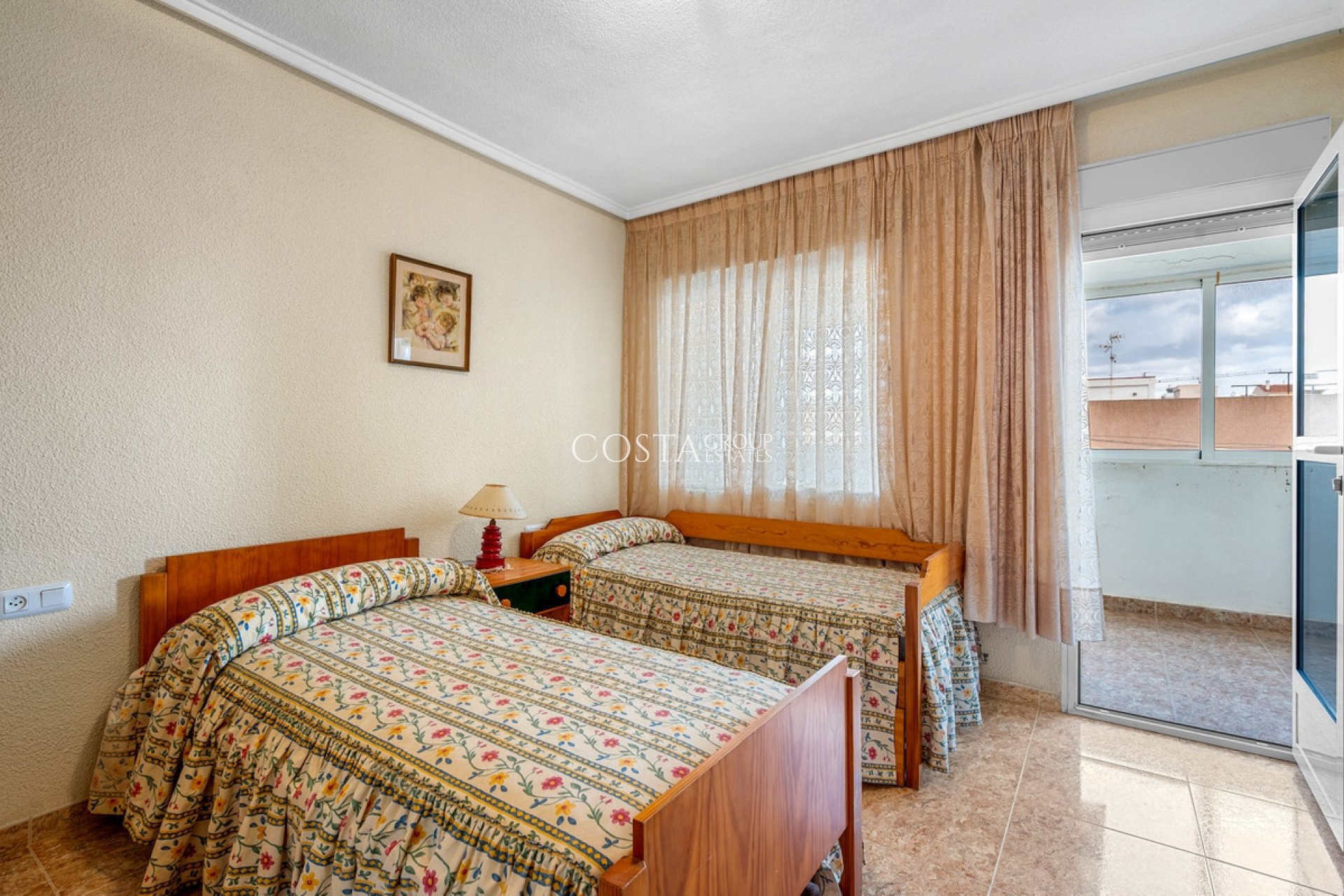 Wiederverkauf - Apartments -
Torrevieja - Torrevieja Centro