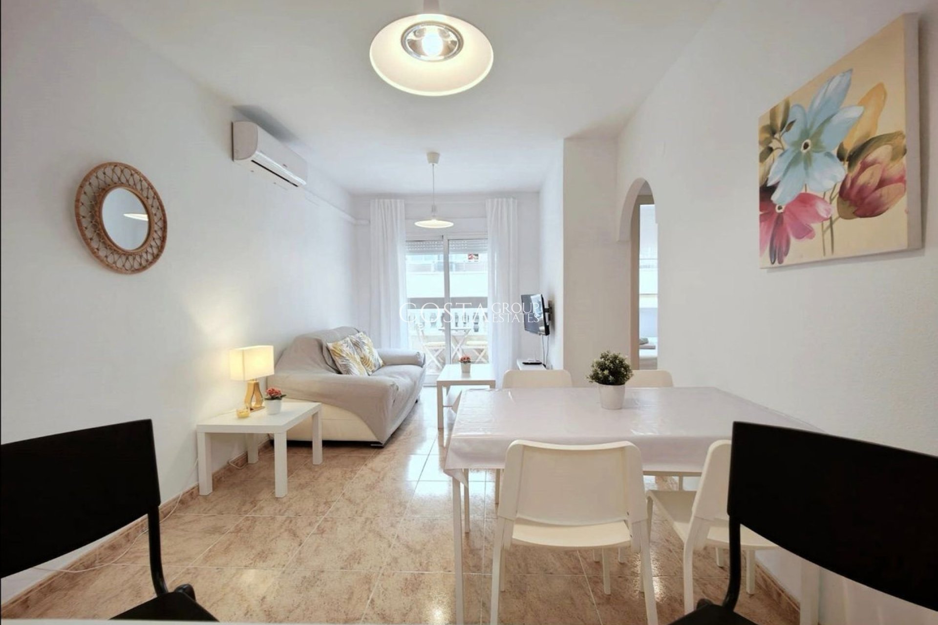 Wiederverkauf - Apartments -
Torrevieja