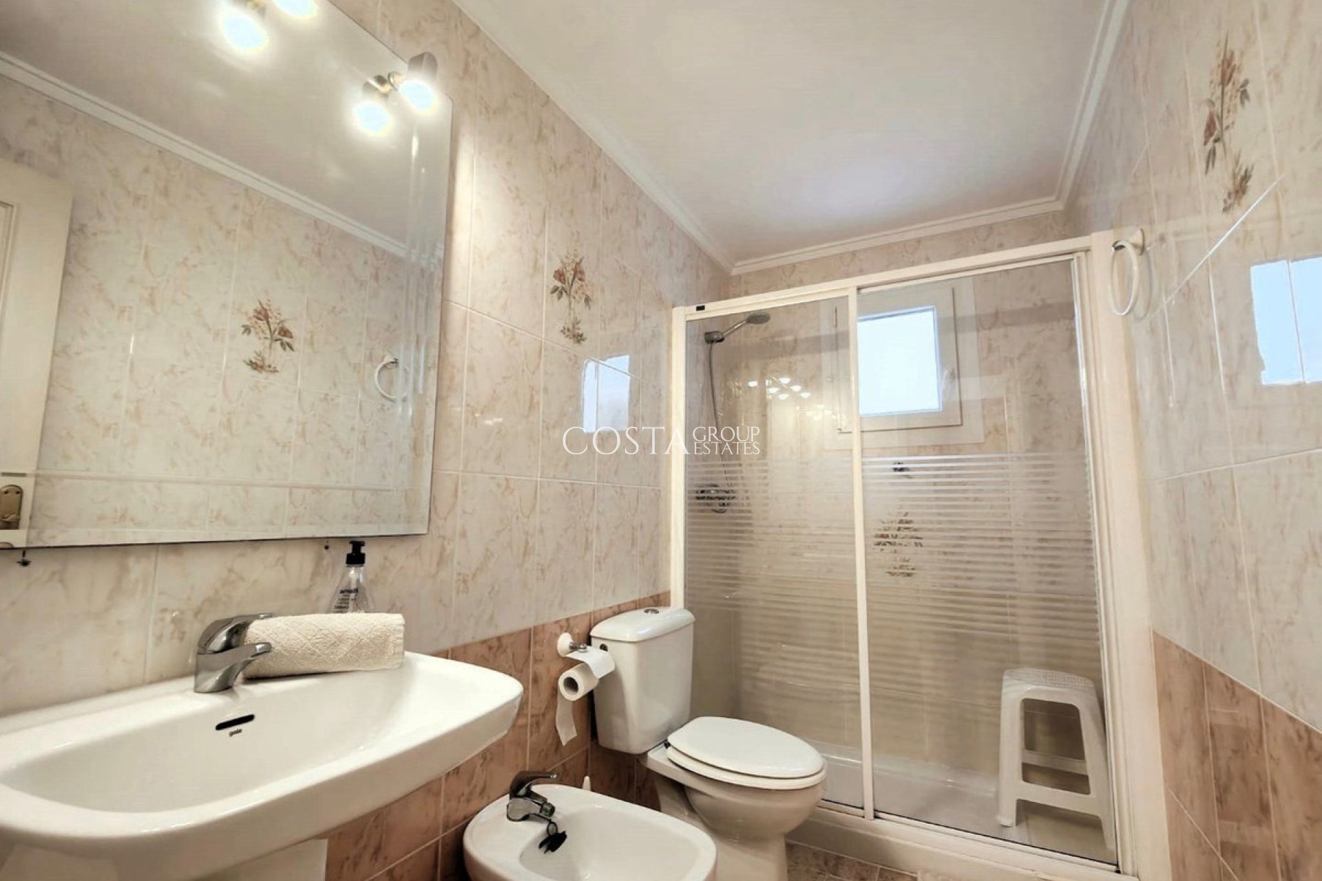 Wiederverkauf - Apartments -
Torrevieja