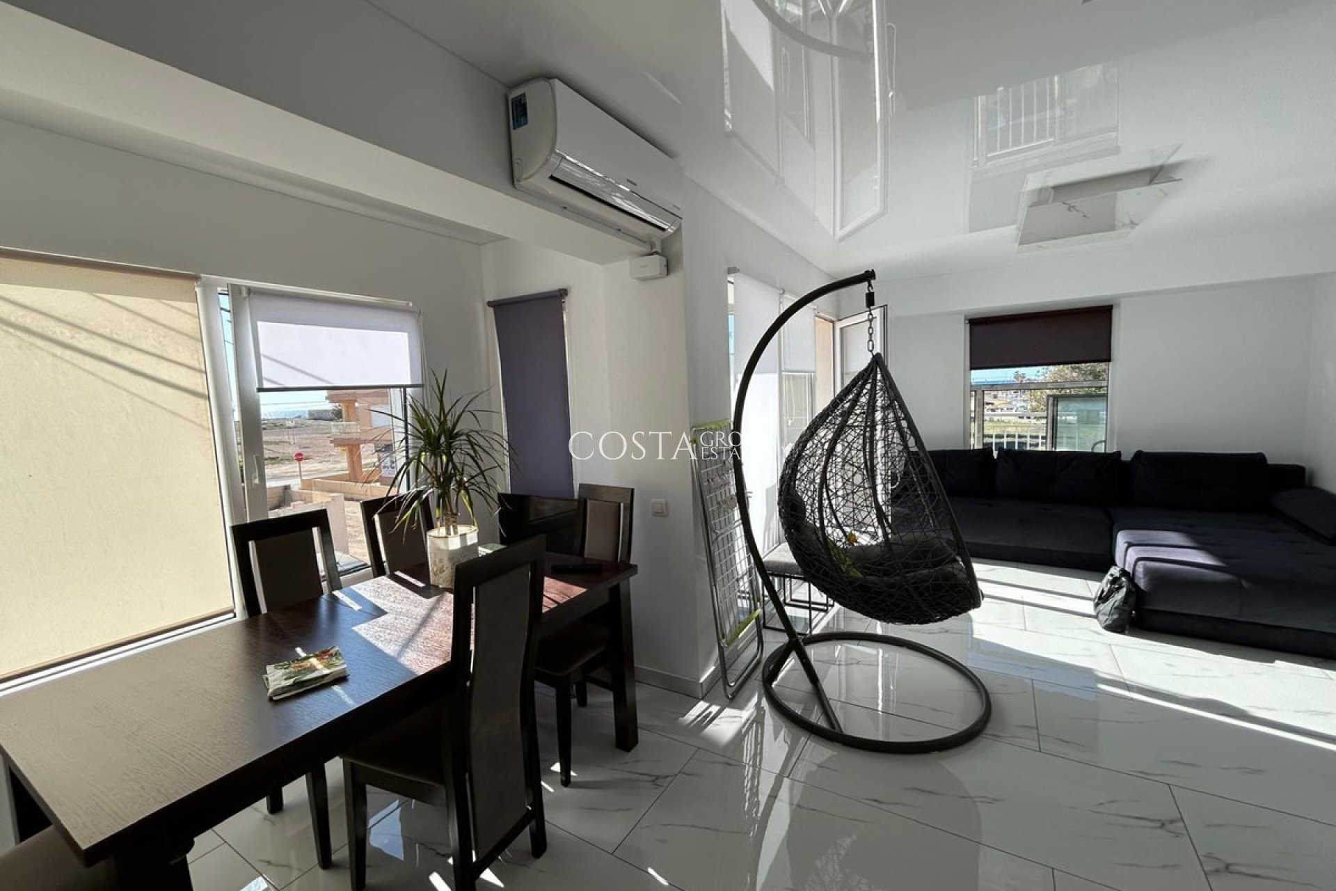 Wiederverkauf - Apartments -
Torrevieja