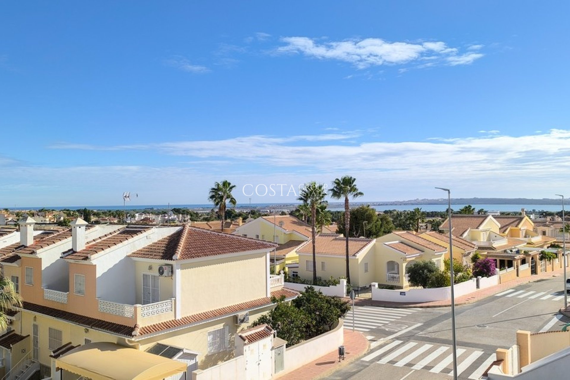 Wiederverkauf - House -
Ciudad Quesada - La Fiesta