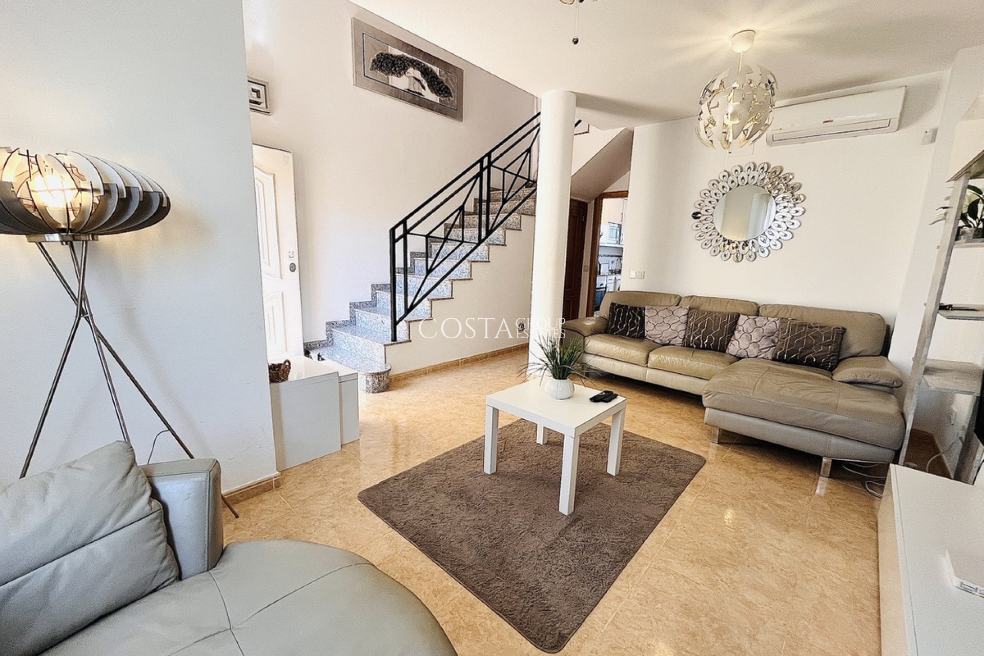 Wiederverkauf - House -
Orihuela - Cabo Roig