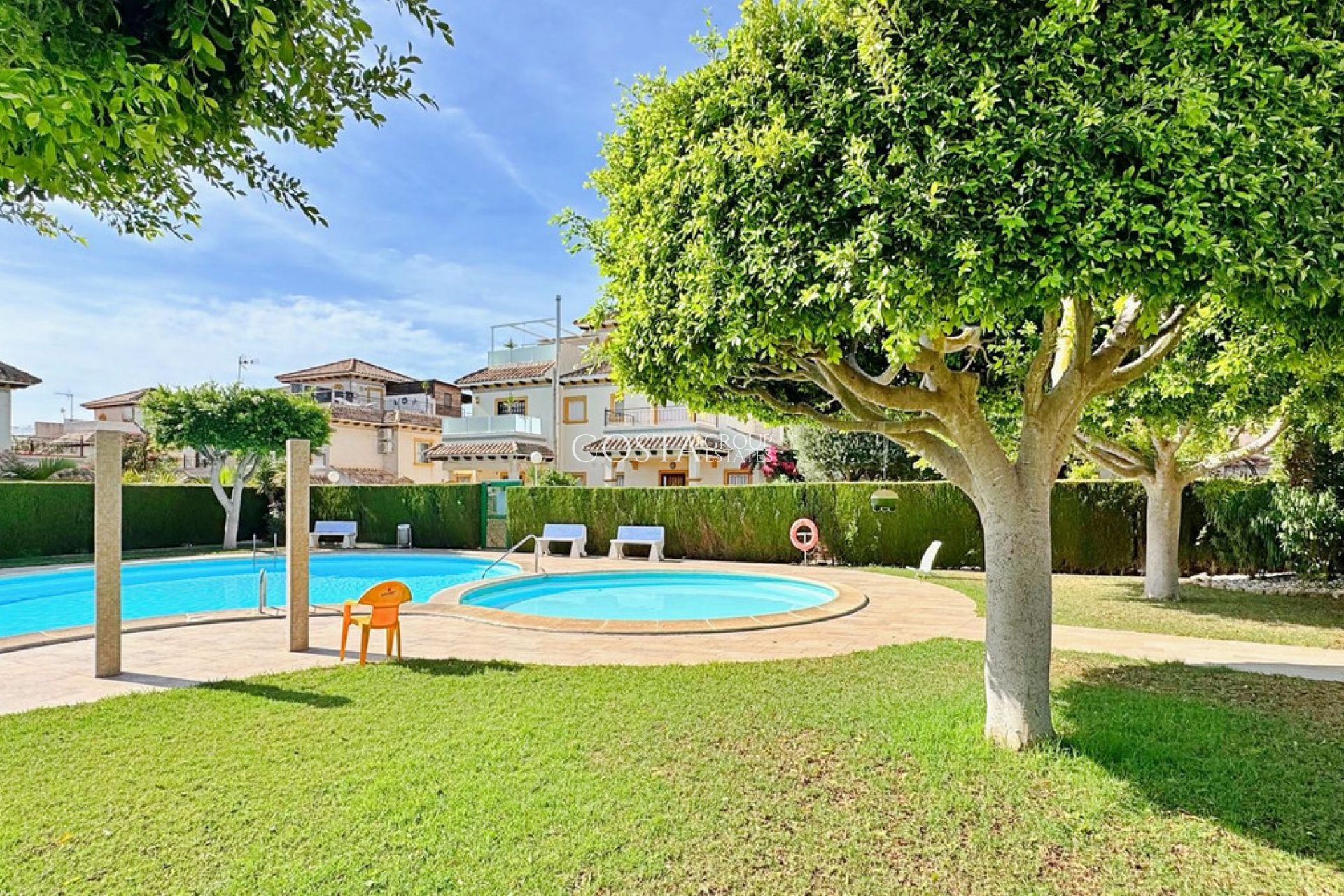 Wiederverkauf - House -
Orihuela Costa - La Campana