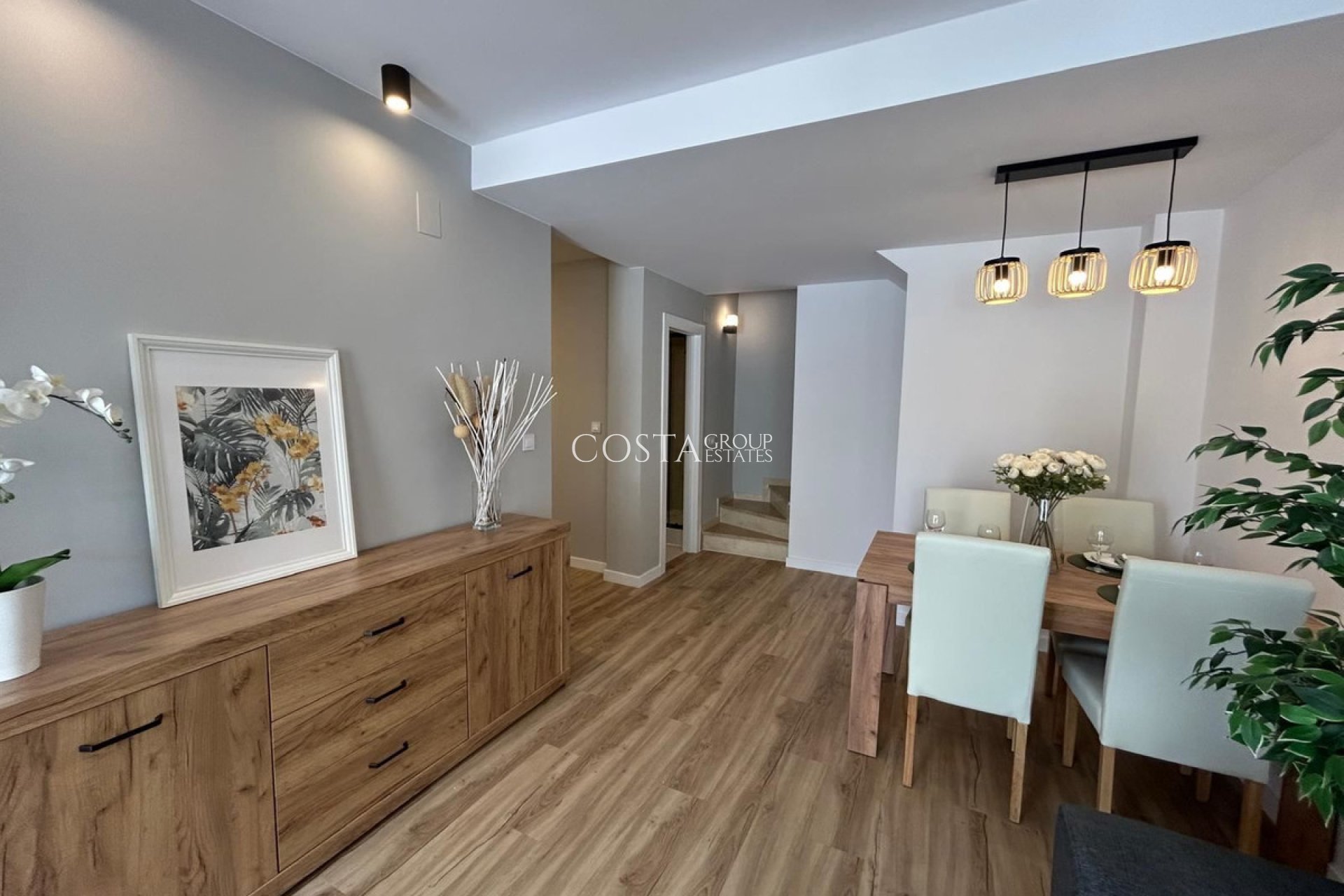 Wiederverkauf - House -
Orihuela Costa - La Florida