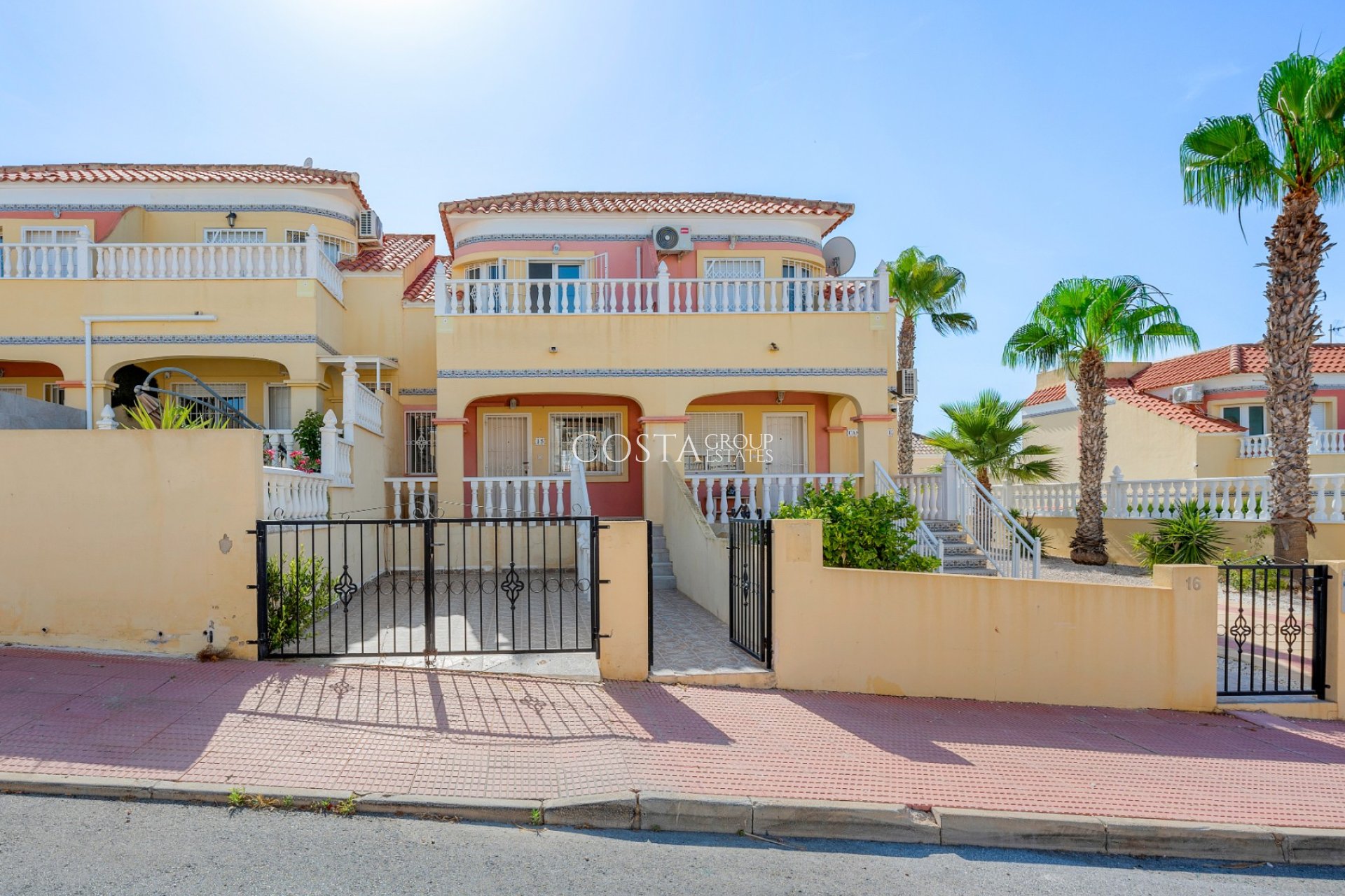 Wiederverkauf - House -
Orihuela Costa - Las Filipinas