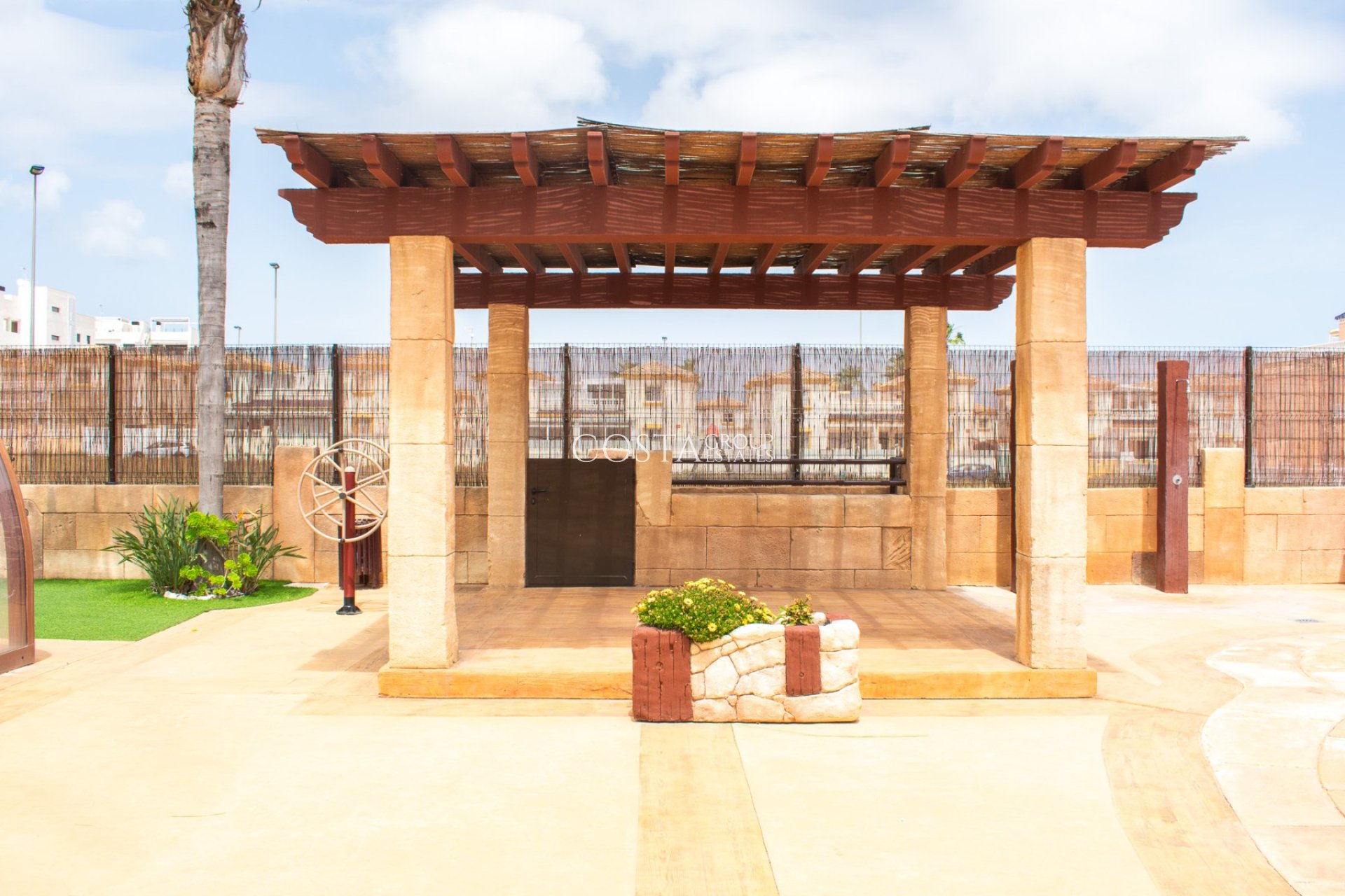 Wiederverkauf - House -
Orihuela Costa - Los Dolses