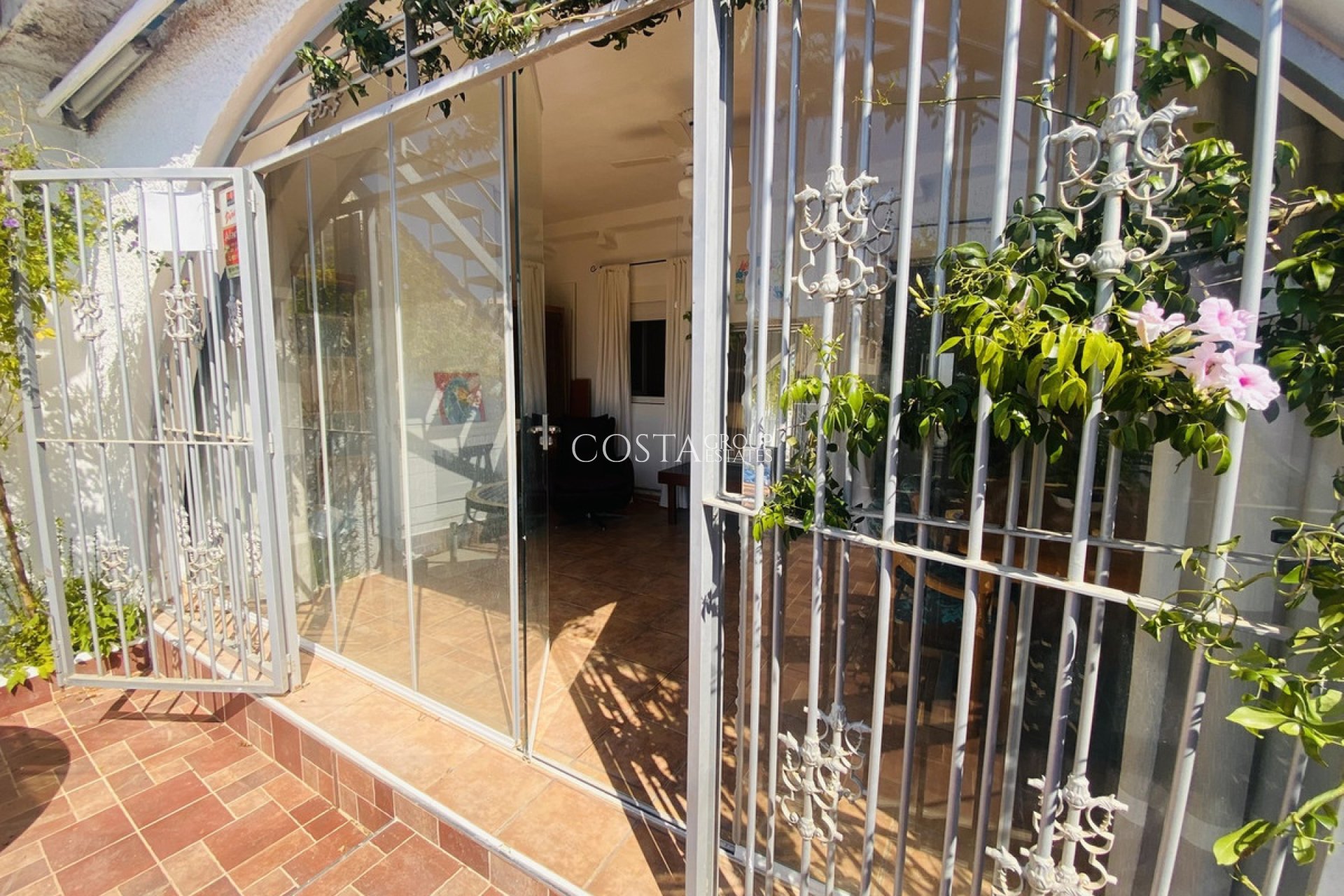 Wiederverkauf - House -
Orihuela Costa - Playa Flamenca