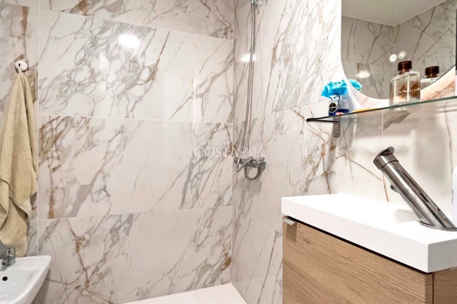 Wiederverkauf - House -
Orihuela Costa - Playa Flamenca