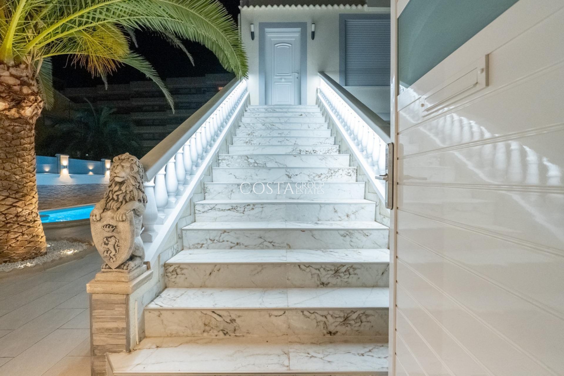 Wiederverkauf - House -
Orihuela Costa - Punta Prima