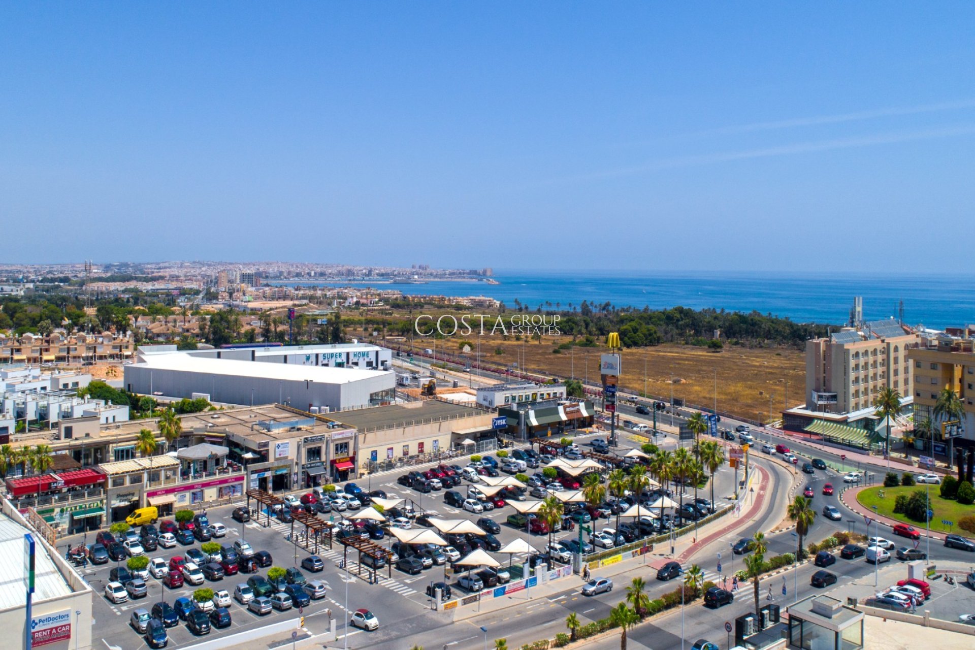 Wiederverkauf - House -
Orihuela Costa