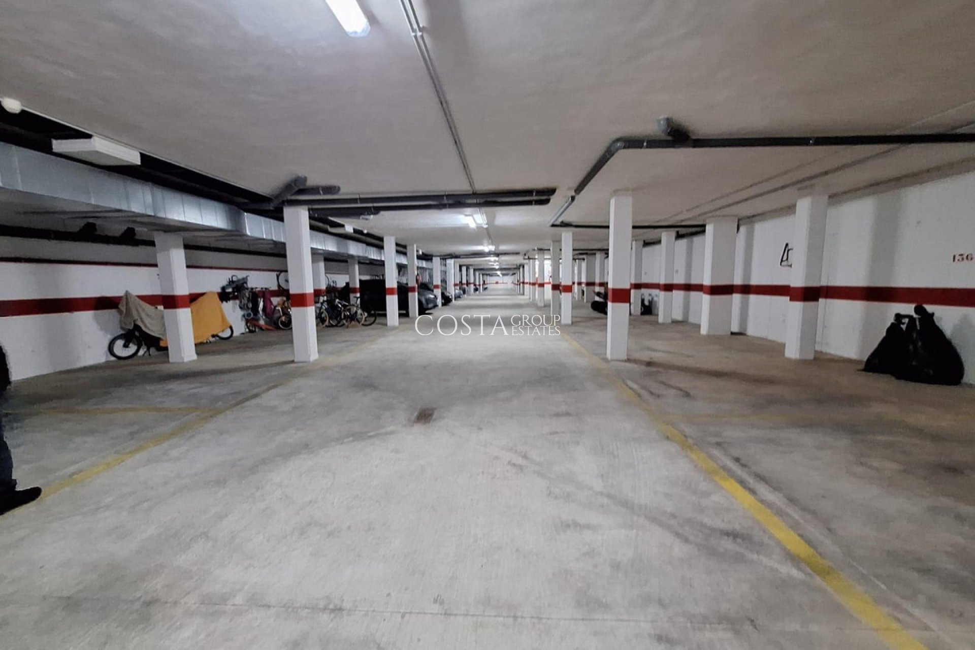 Wiederverkauf - House -
Orihuela Costa