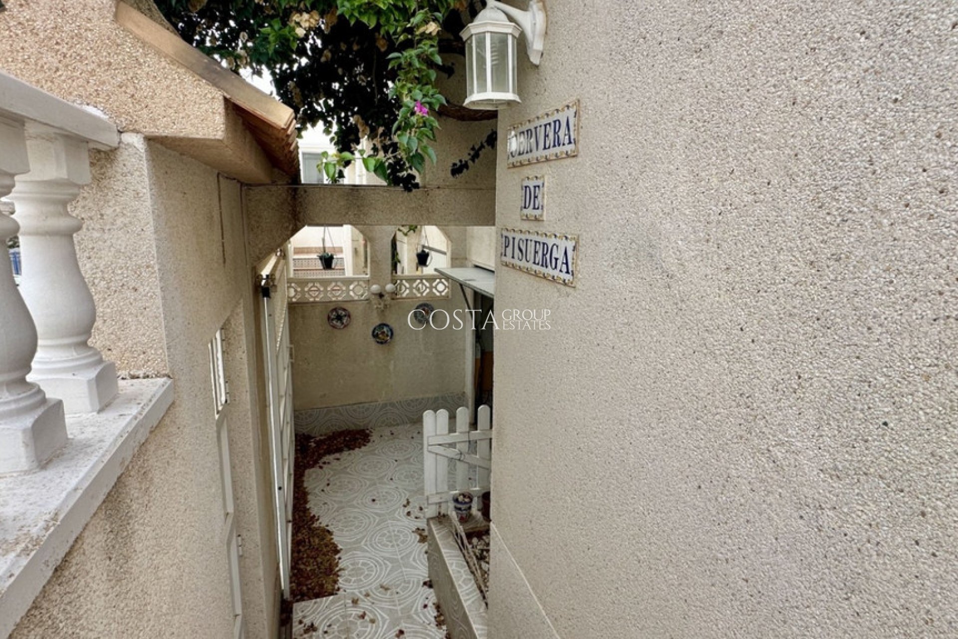 Wiederverkauf - House -
Orihuela - Los Altos