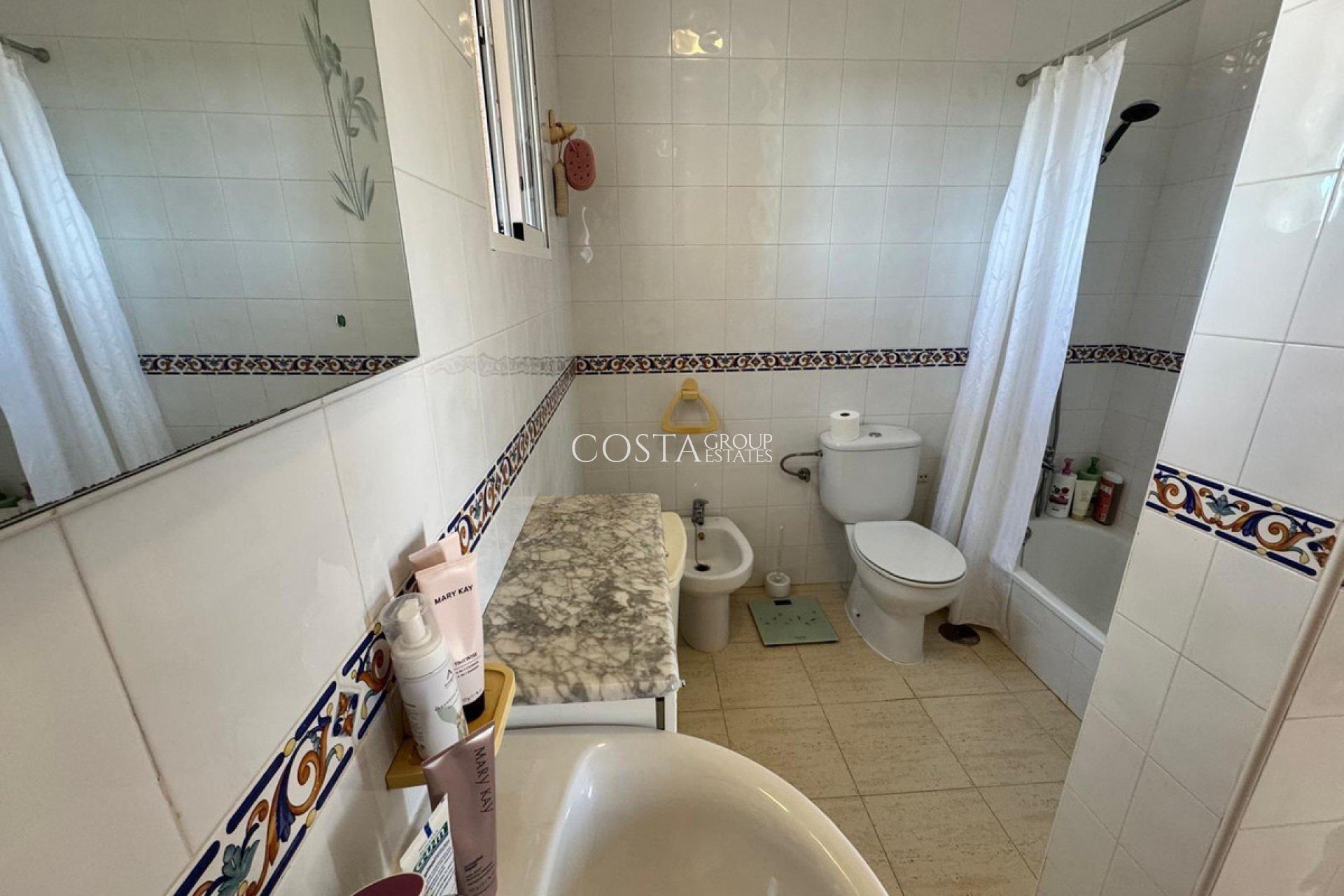 Wiederverkauf - House -
Orihuela - Orihuela Costa